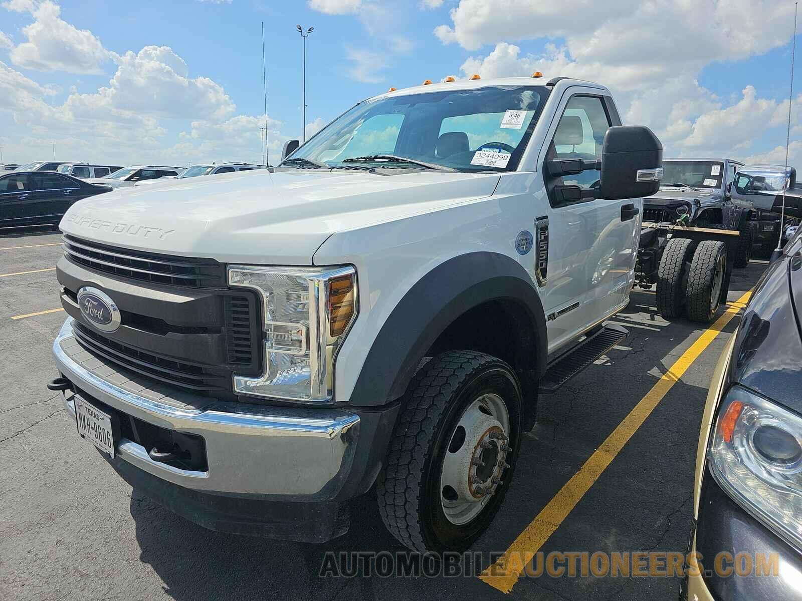 1FDUF5HT0KED95598 Ford Super Duty F-550 2019