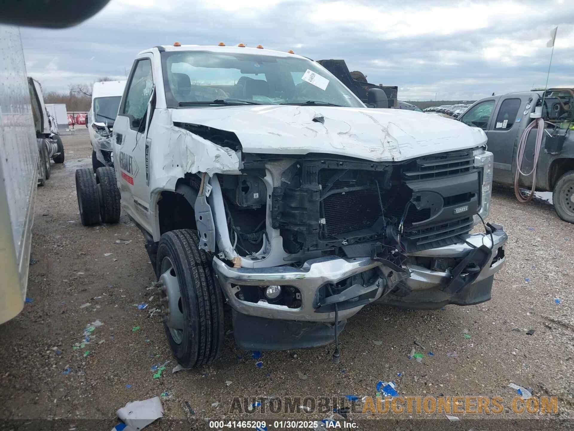 1FDUF5HT5KDA27911 FORD F-550 CHASSIS 2019