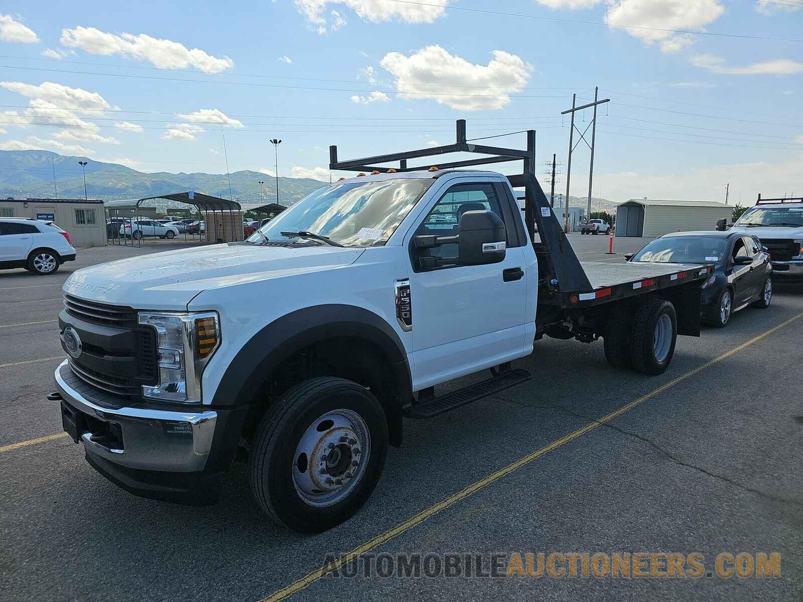 1FDUF5HT7JEB83974 Ford Super Duty F-550 2018