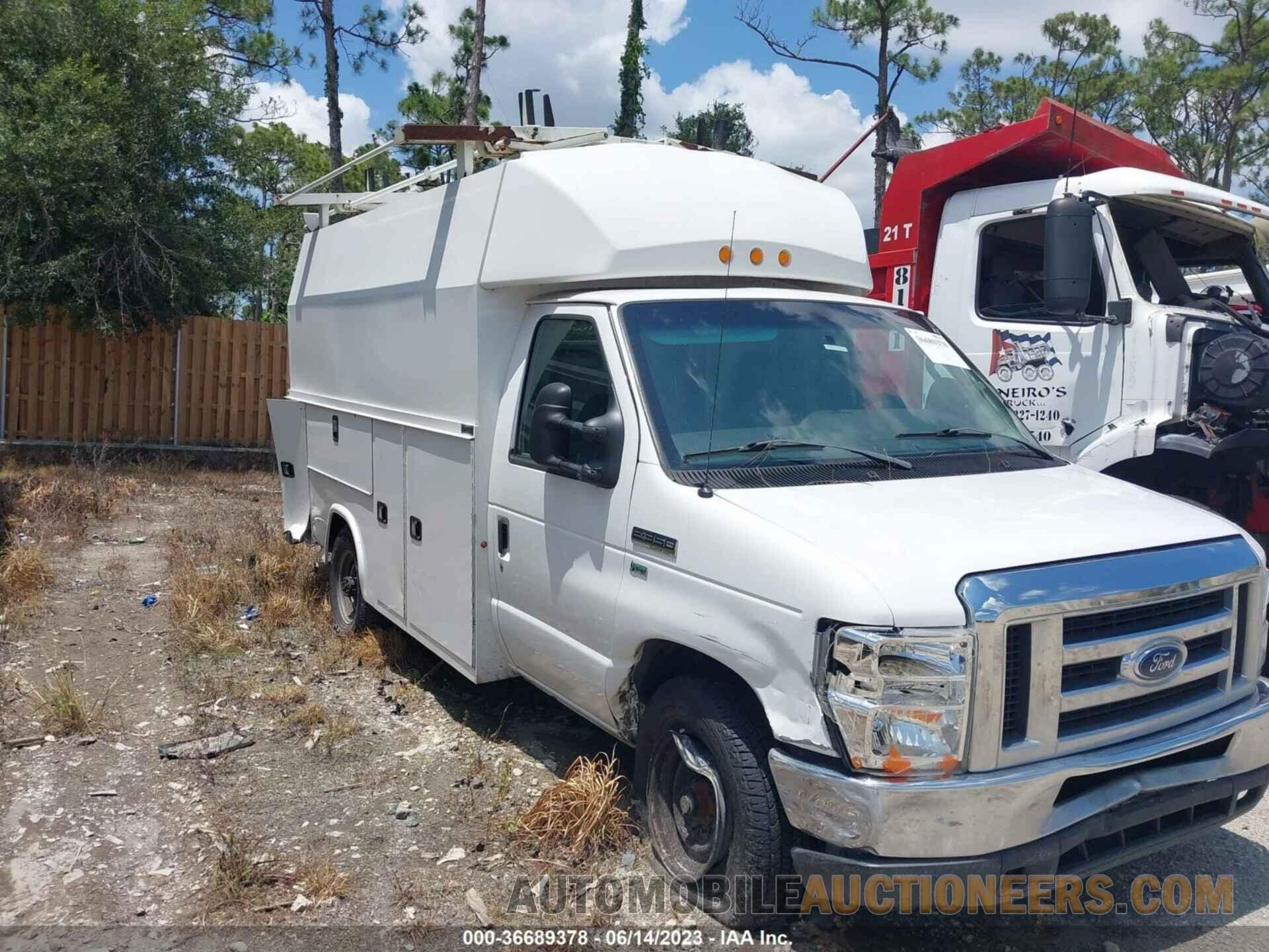 1FDWE3F69JDC21787 FORD E-SERIES CUTAWAY 2018