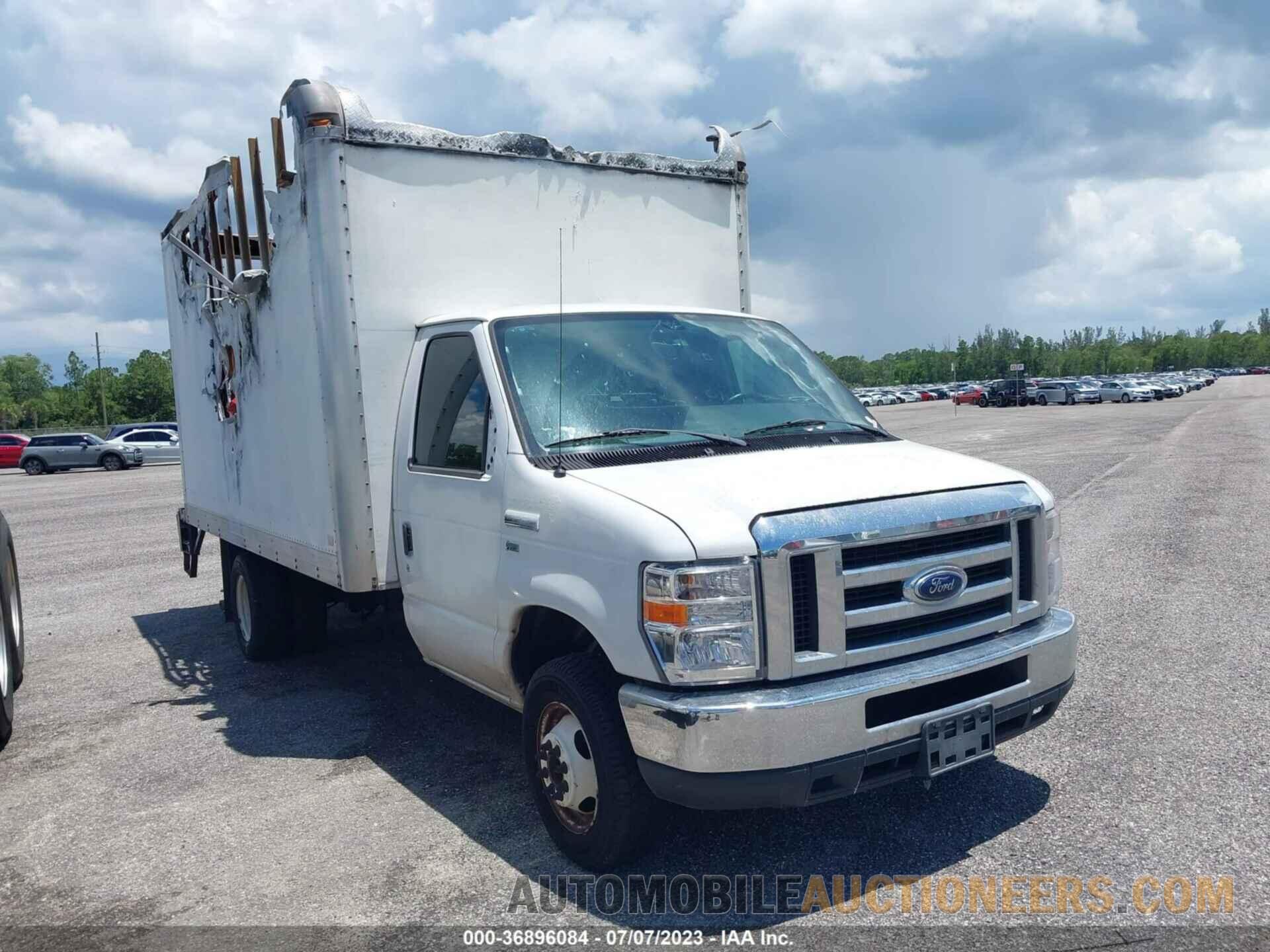 1FDWE3F6XKDC26806 FORD E-SERIES CUTAWAY 2019