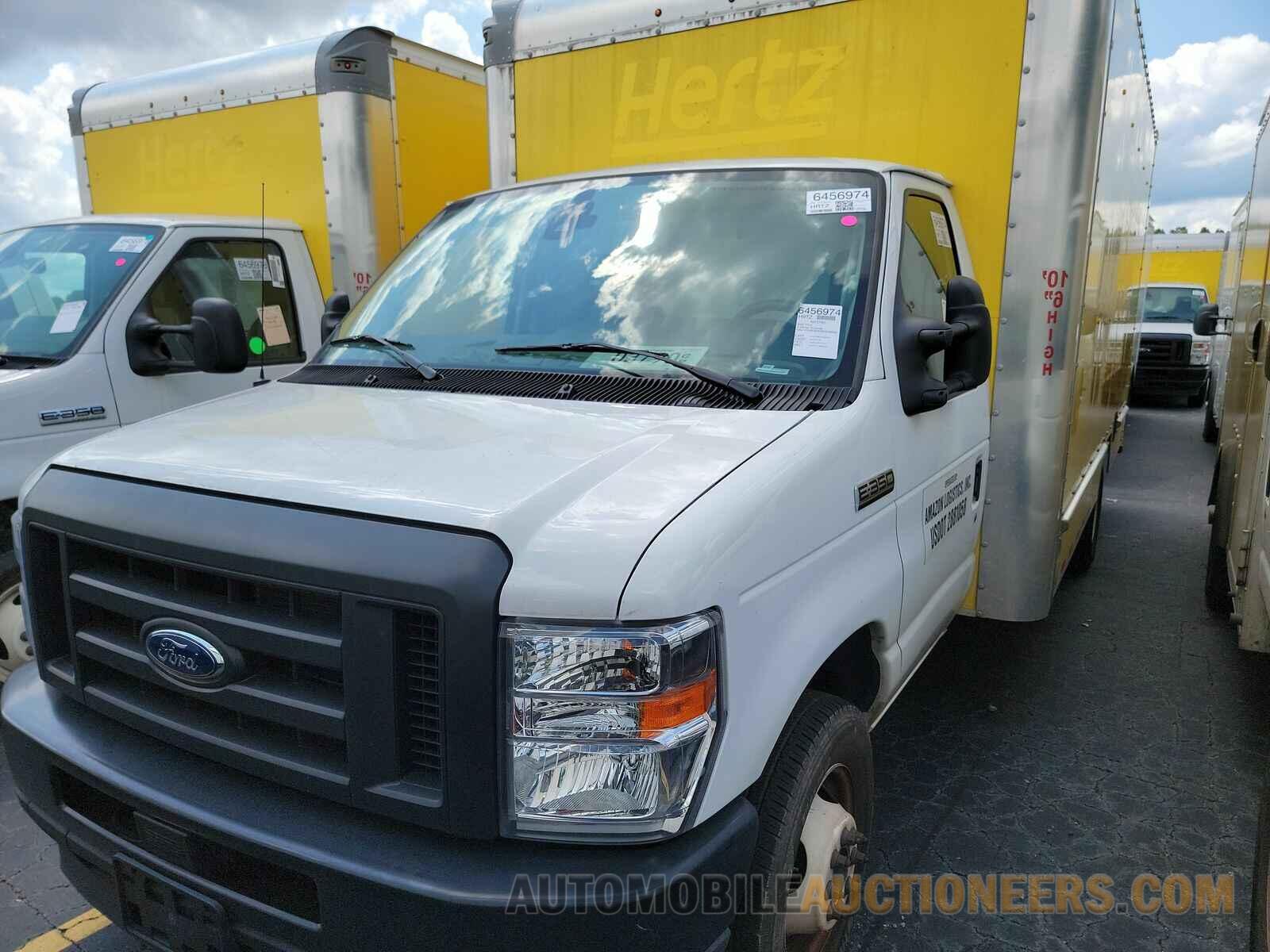 1FDWE3FK7NDC38543 Ford E-350 C 2022