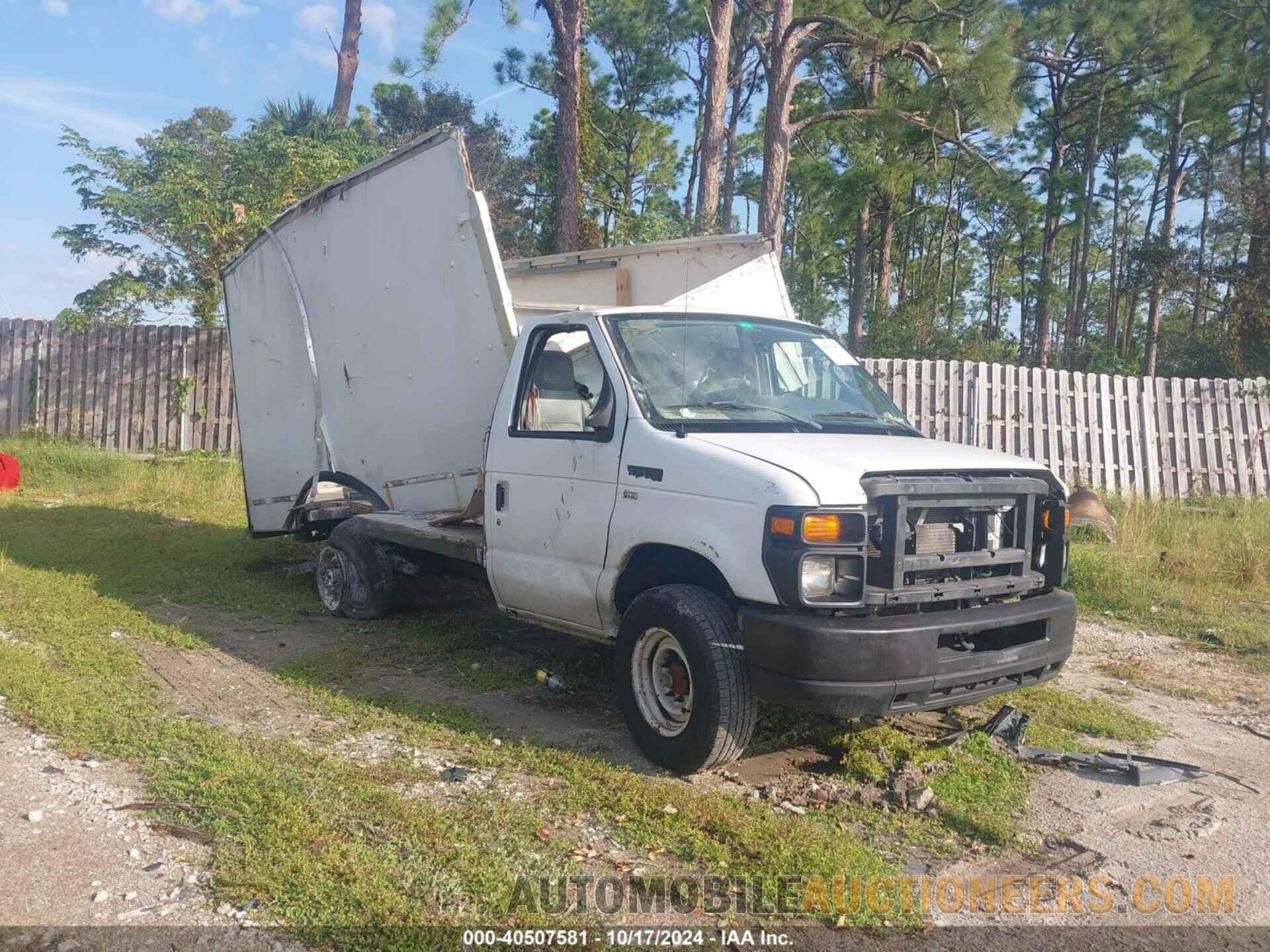 1FDWE3FLXEDA09816 FORD E-350 CUTAWAY 2014