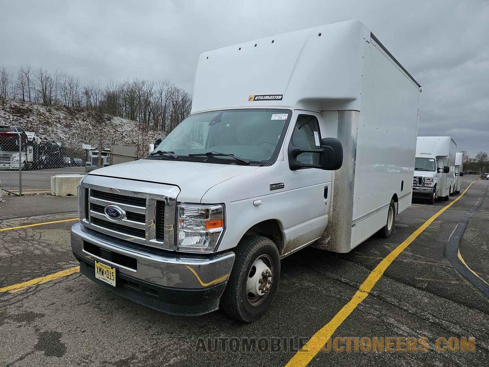 1FDWE3FN0NDC23568 Ford E-350 C 2022