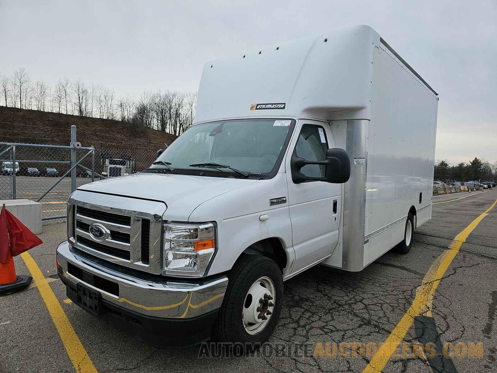 1FDWE3FN5NDC23548 Ford E-350 C 2022