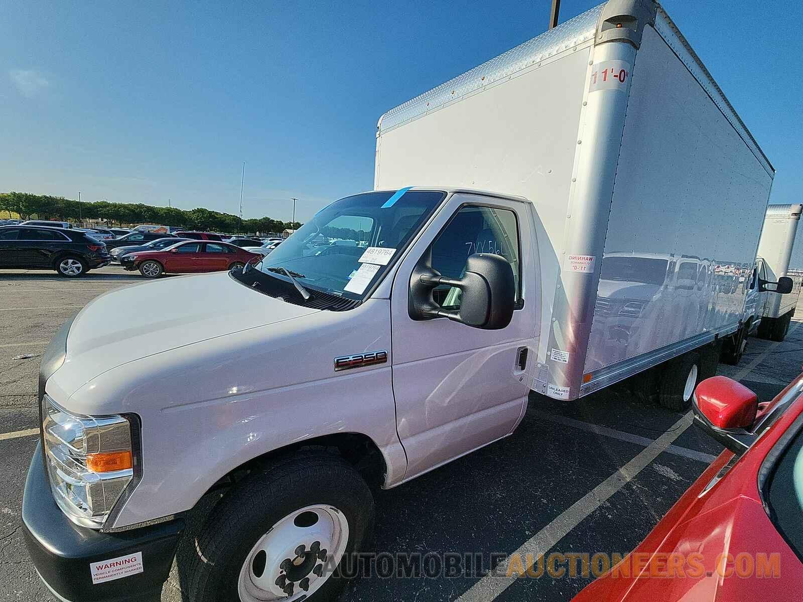 1FDWE3FN6NDC09769 Ford E-350 C 2022