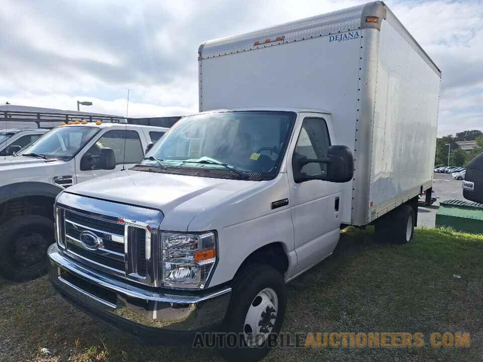 1FDWE3FS4HDC17377 Ford E-Series Cutaway 2017