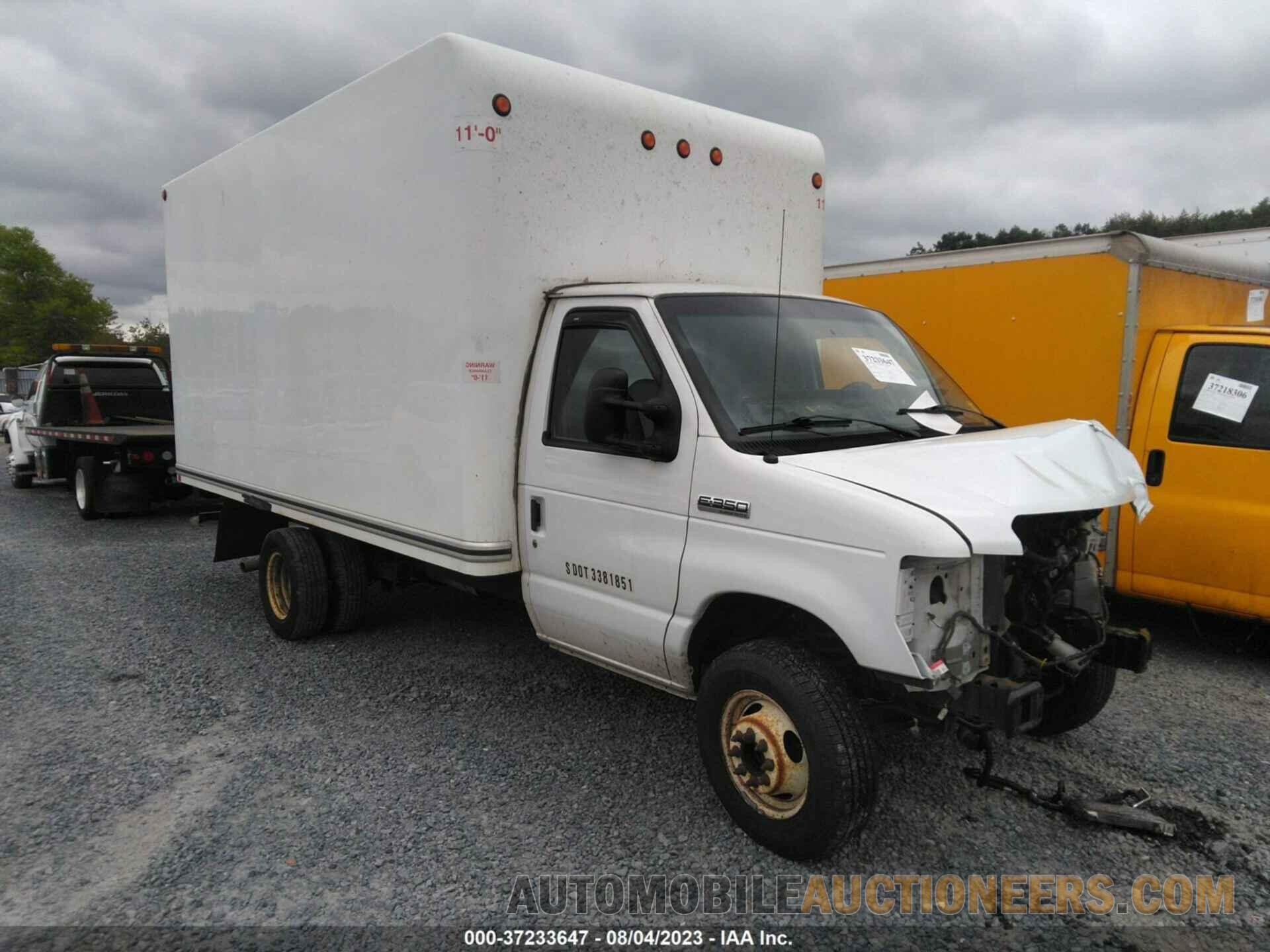 1FDWE3FS8KDC00153 FORD E-SERIES CUTAWAY 2019