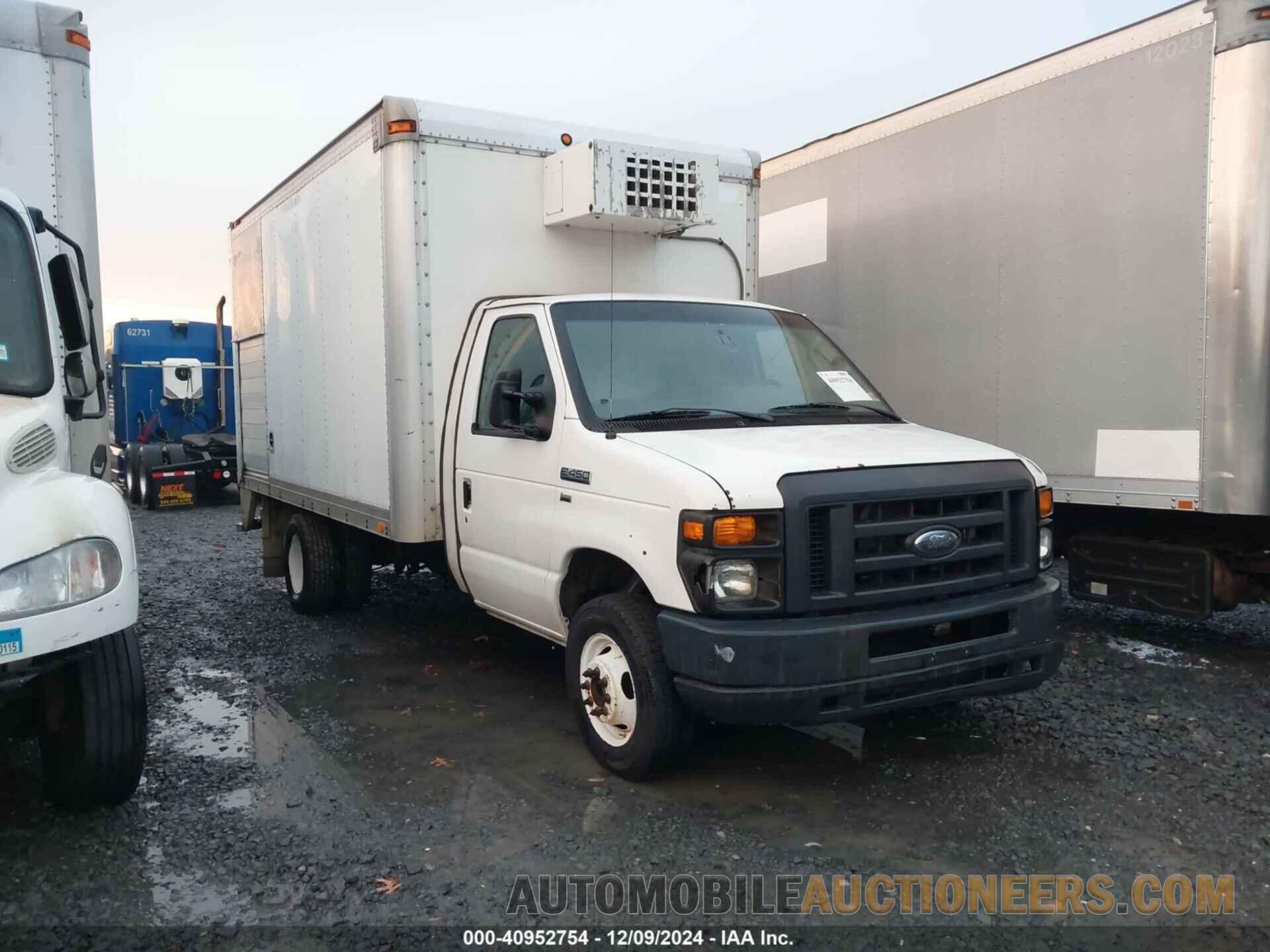 1FDXE4FL6DDA44149 FORD E-450 CUTAWAY 2013