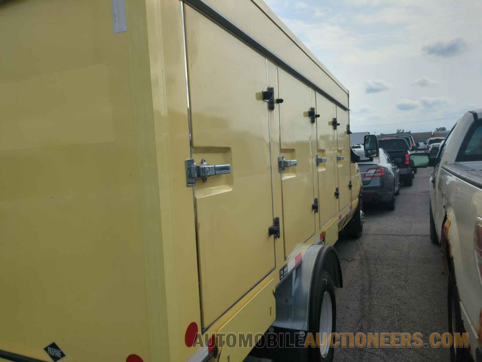 1FDXE4FN3NDC35160 FORD ECONOLINE 2022