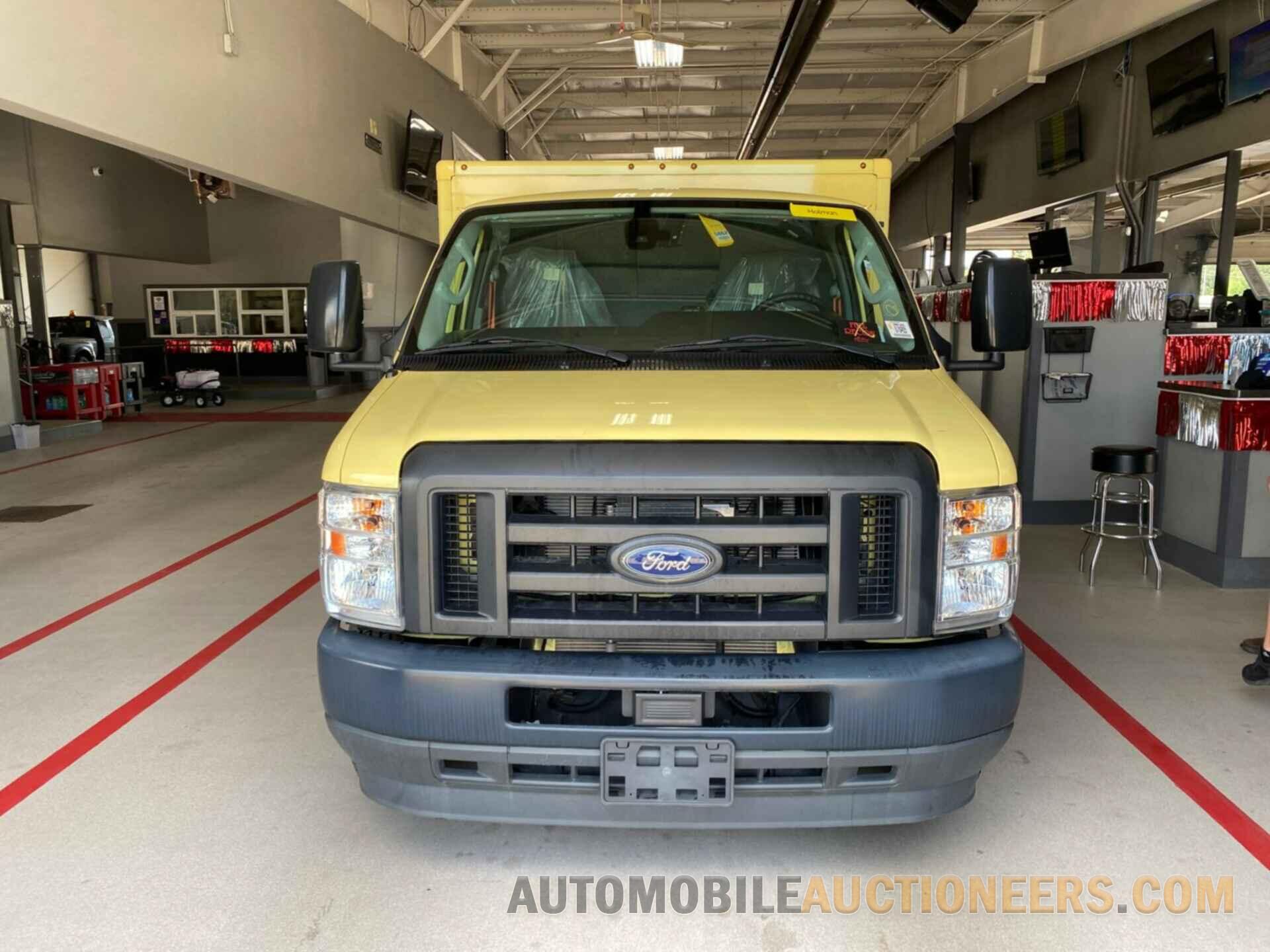 1FDXE4FN3NDC39435 FORD E-450 CUTAWAY 2022