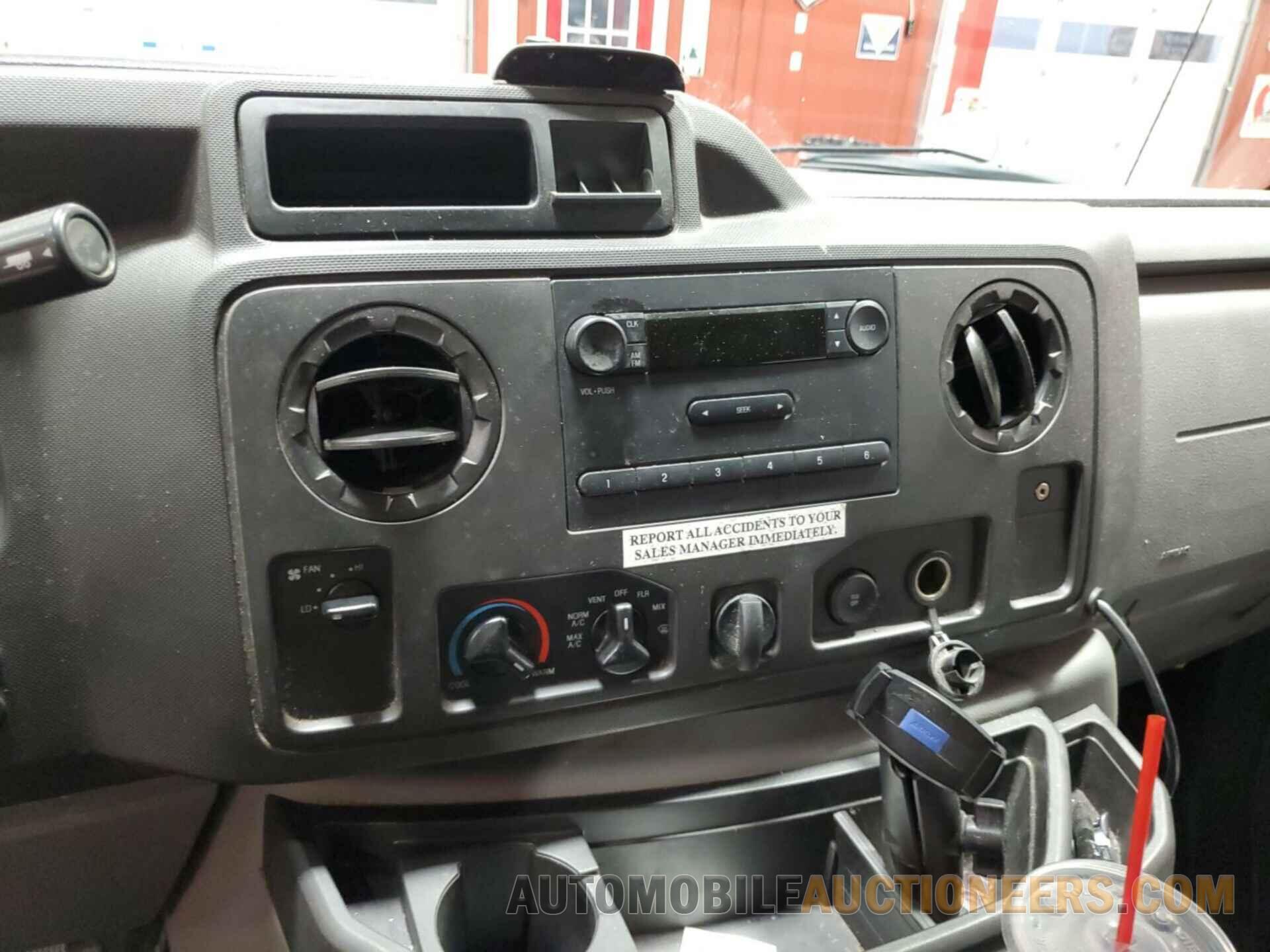 1FDXE4FS3KDC53546 FORD E-450 CUTAWAY 2019