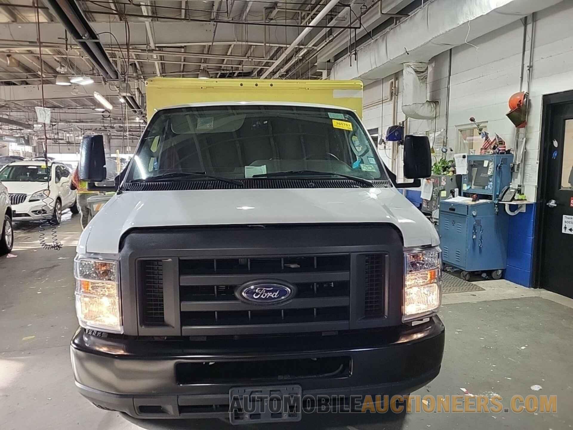 1FDXE4FS6KDC19276 FORD ECONOLINE 2019