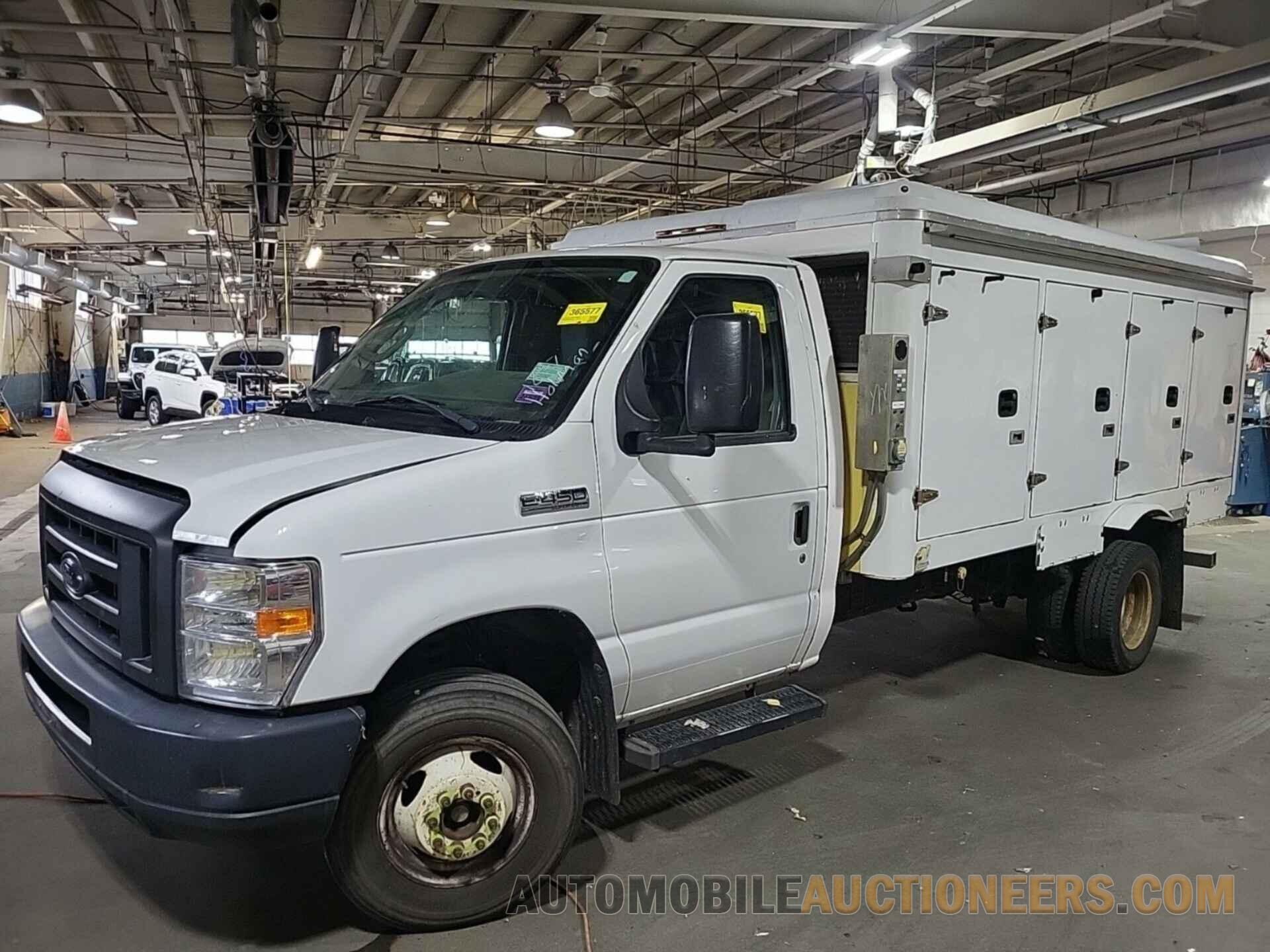 1FDXE4FSXJDC25032 FORD E-450 CUTAWAY 2018