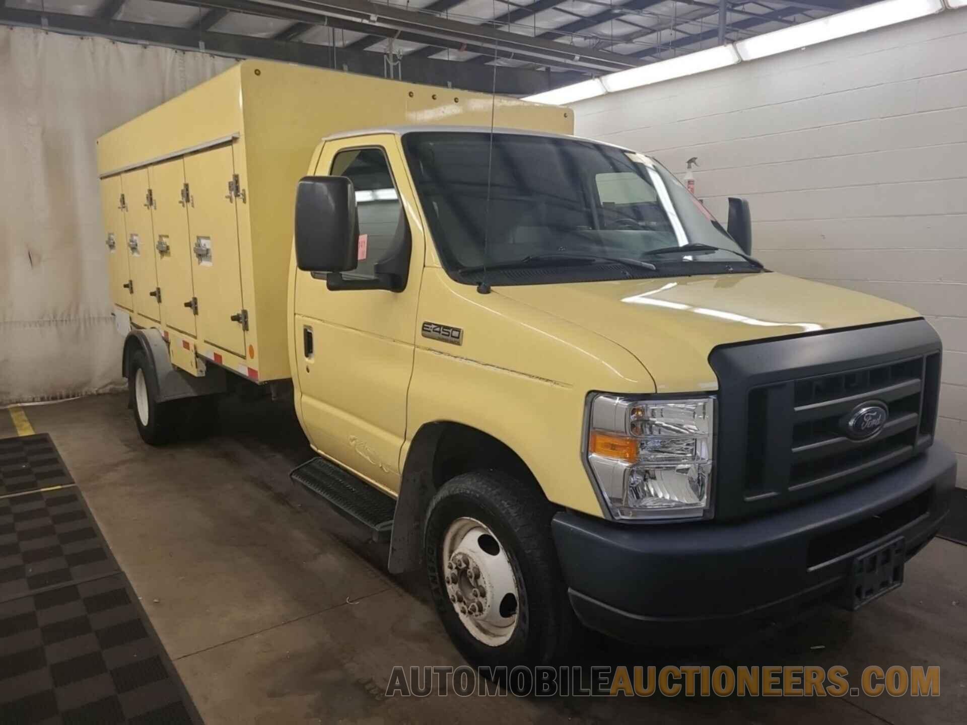 1FDXE4FSXKDC19314 FORD E-450 CUTAWAY 2019