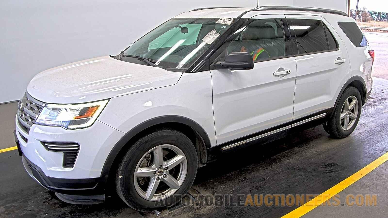 1FM5K7D81JGA88084 Ford Explorer 2018