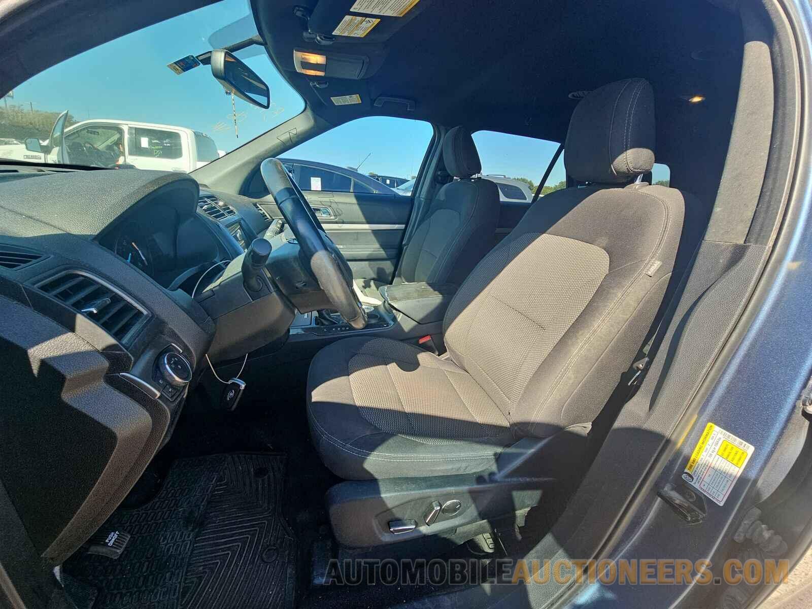 1FM5K7D81JGB77590 Ford Explorer 2018