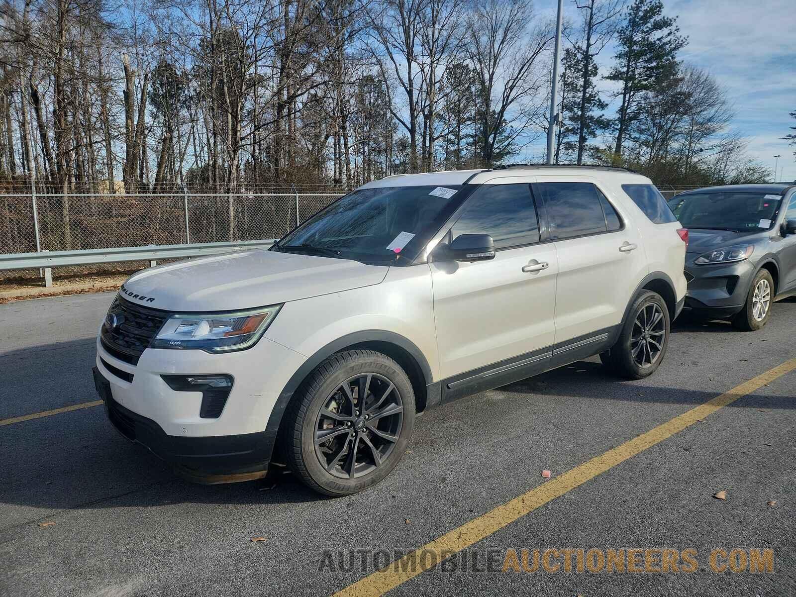 1FM5K7D81JGB84345 Ford Explorer 2018