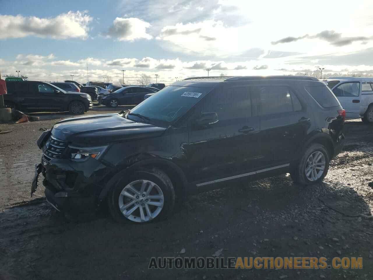 1FM5K7D82HGD93927 FORD EXPLORER 2017