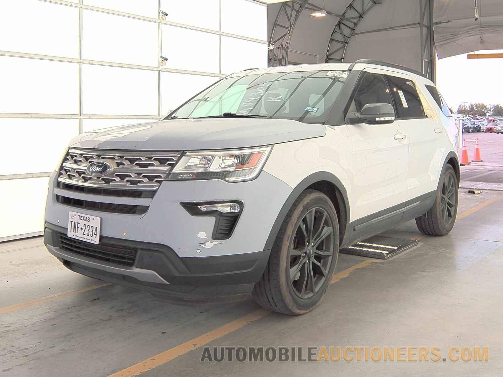 1FM5K7D82KGA84305 Ford Explorer 2019