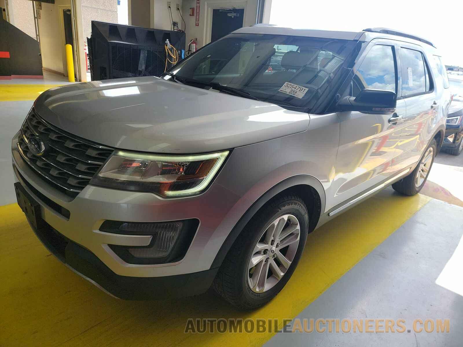 1FM5K7D84HGD53316 Ford Explorer 2017