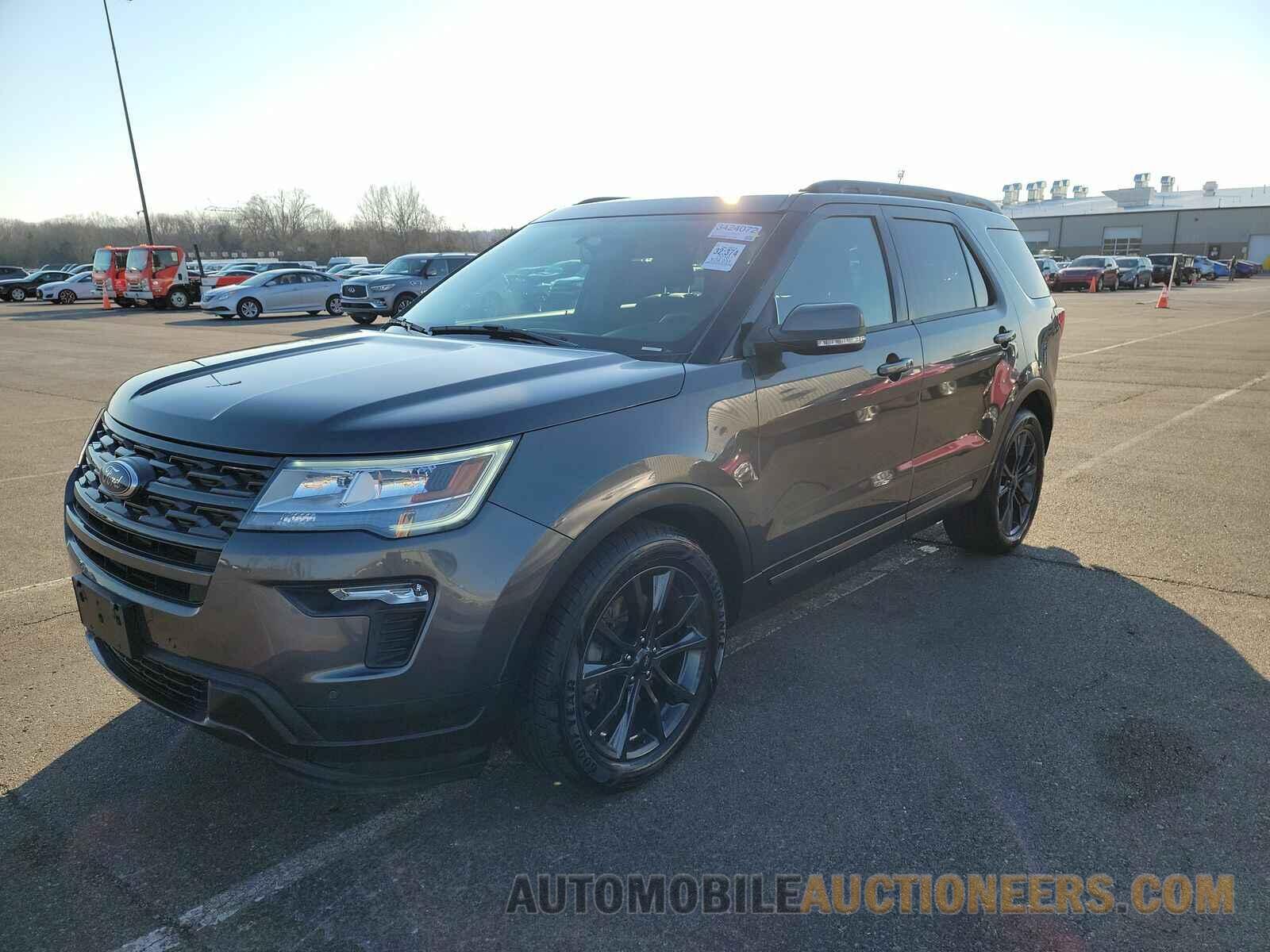 1FM5K7D84JGB44549 Ford Explorer 2018