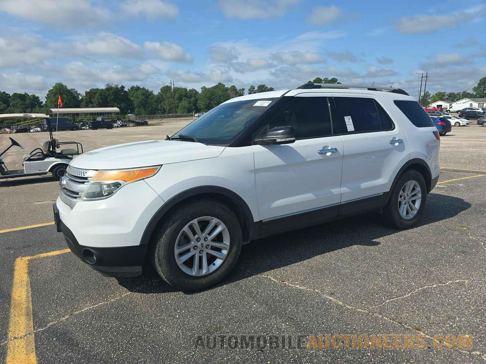 1FM5K7D85FGA21981 Ford Explorer 2015