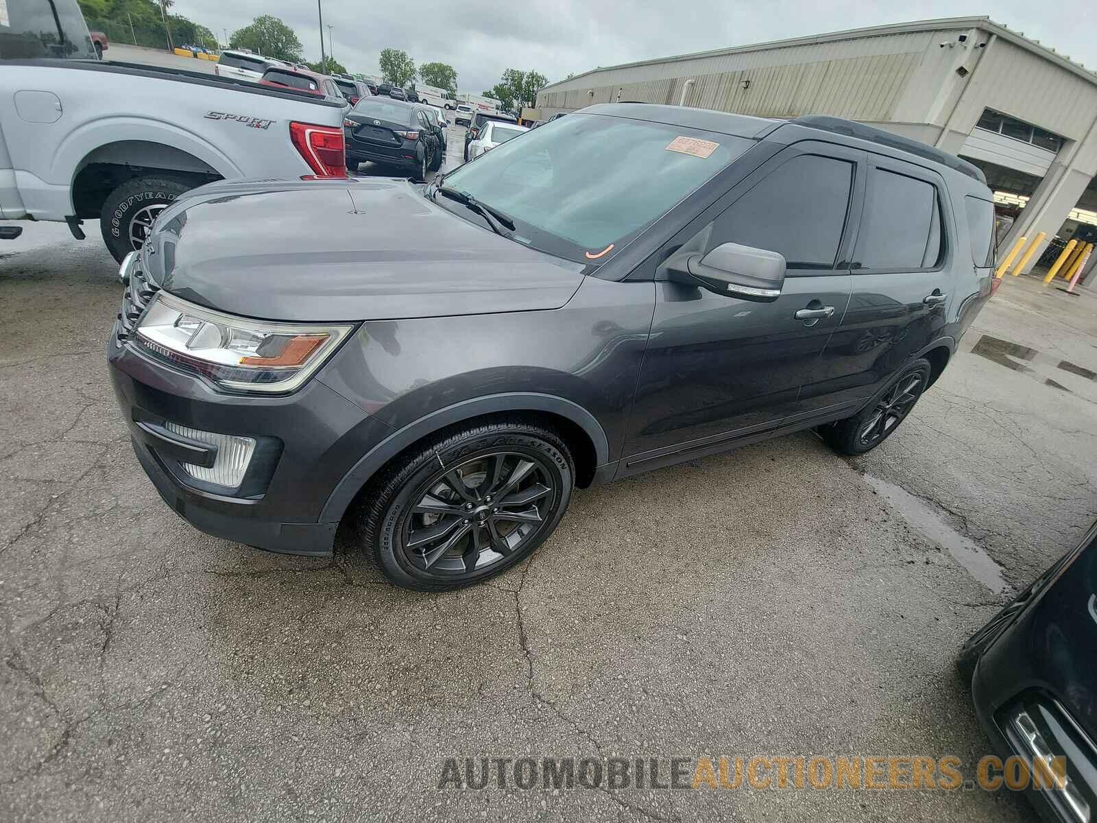 1FM5K7D85HGD55558 Ford Explorer 2017