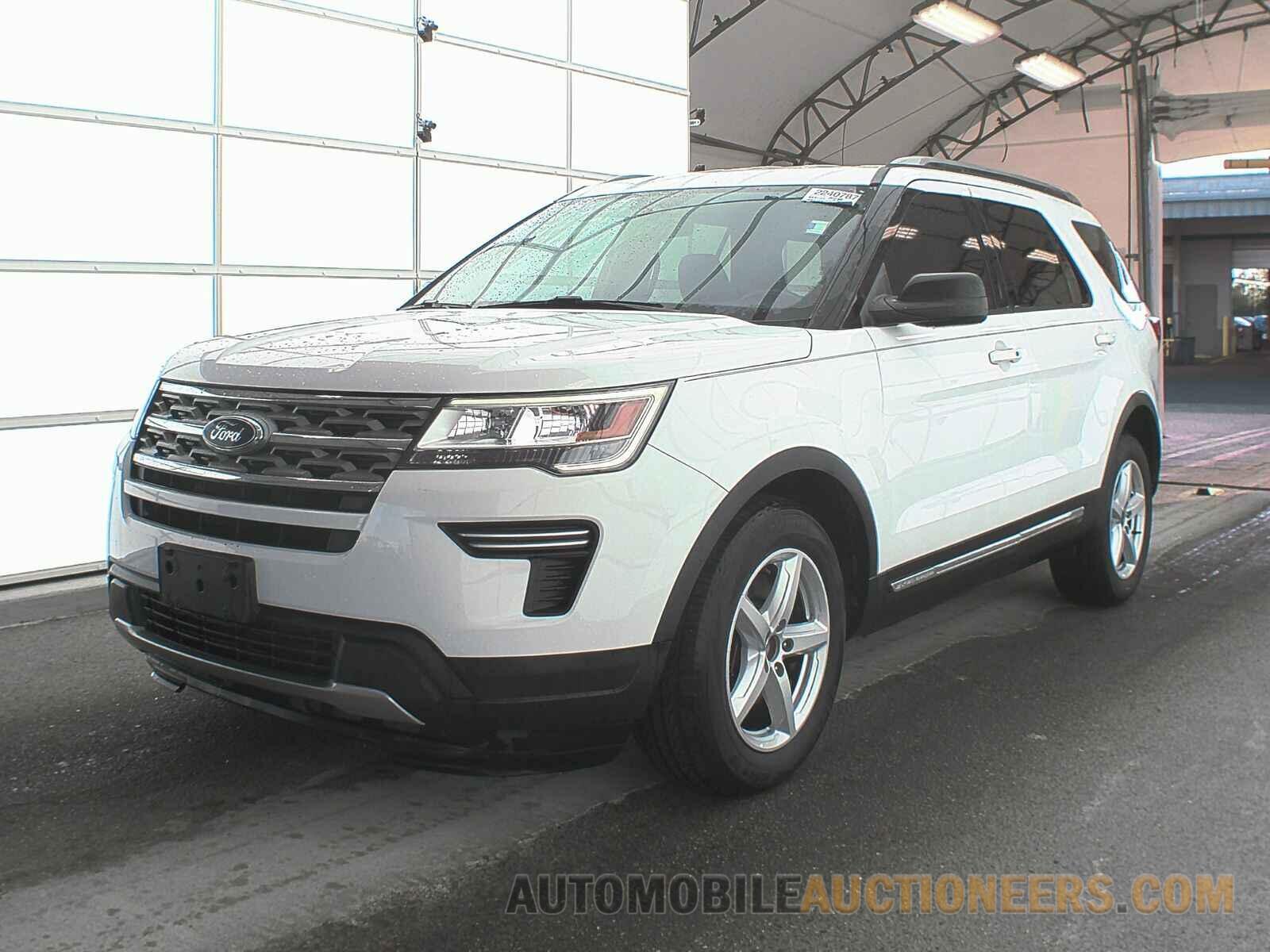 1FM5K7D85JGB34998 Ford Explorer 2018