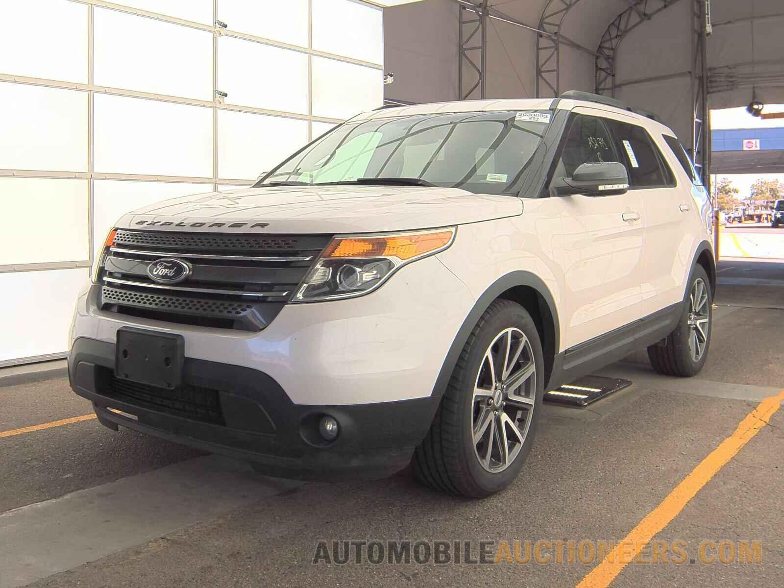 1FM5K7D87FGA52715 Ford Explorer 2015