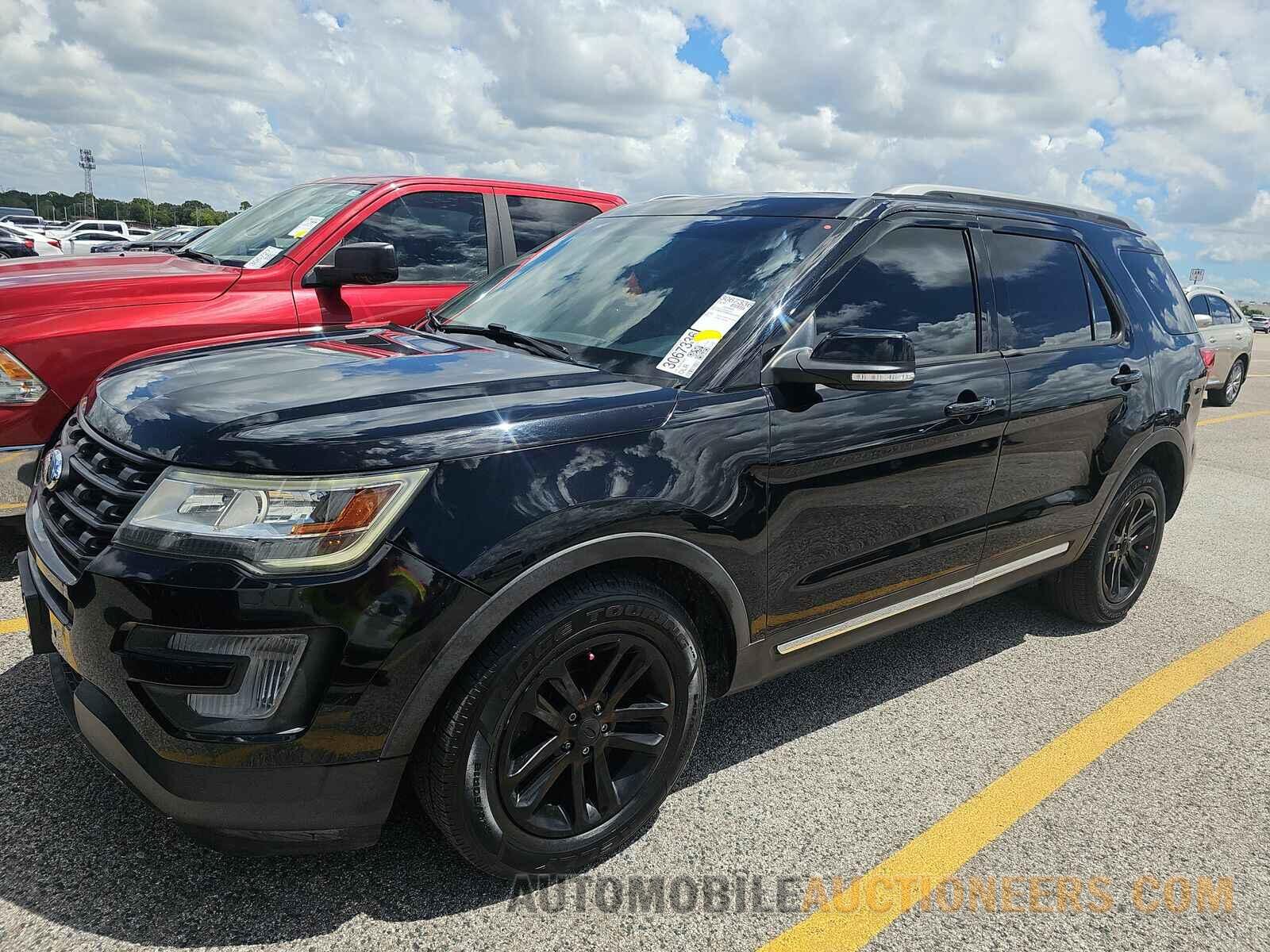 1FM5K7D88HGD03955 Ford Explorer 2017