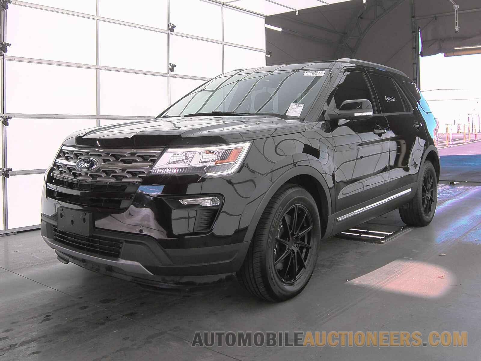 1FM5K7D88JGB74511 Ford Explorer 2018