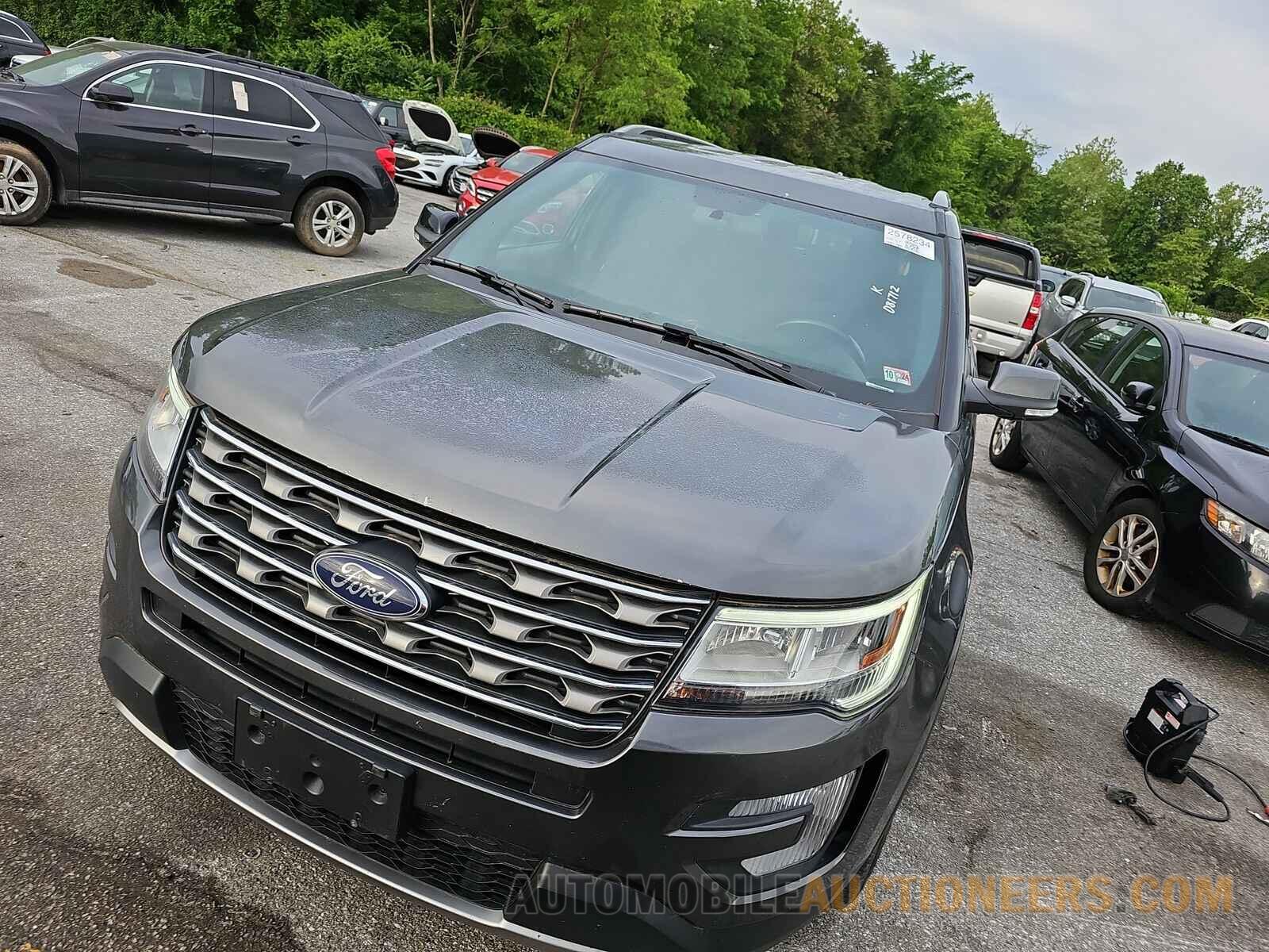 1FM5K7D89HGD81712 Ford Explorer 2017