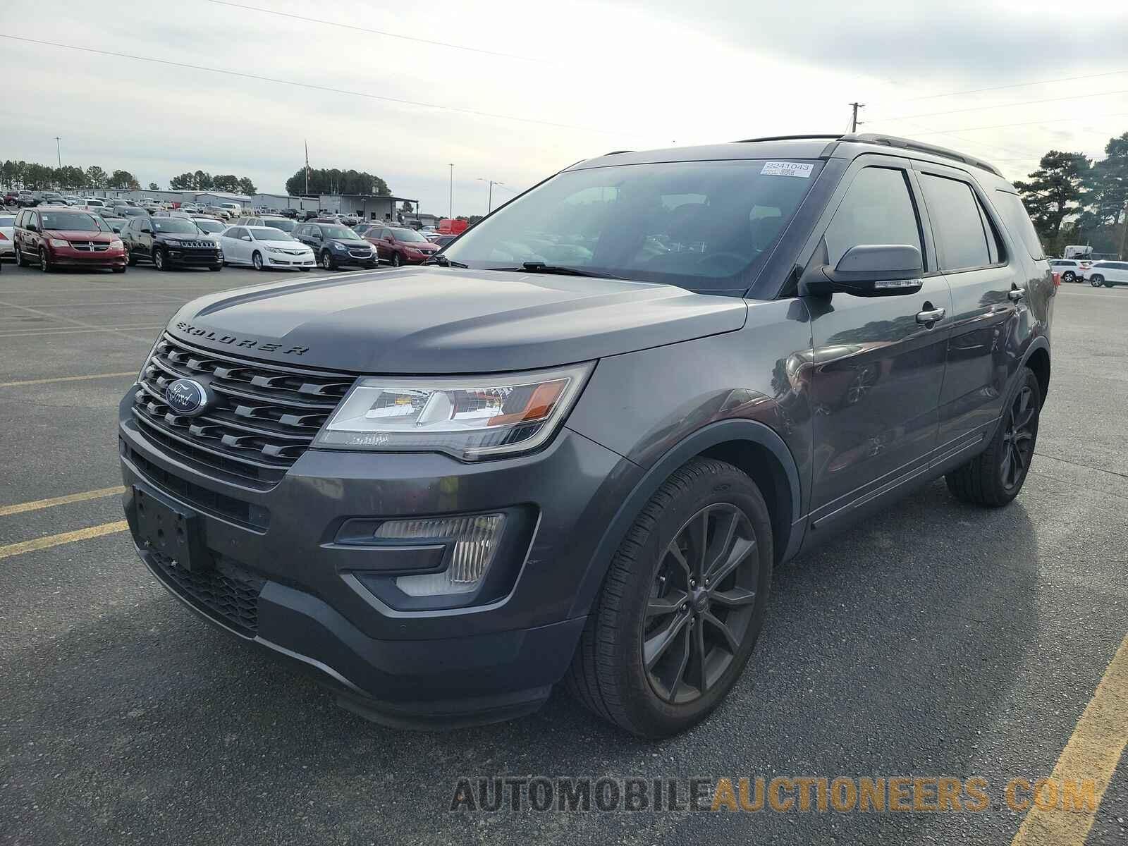 1FM5K7DH4HGE18570 Ford Explorer 2017