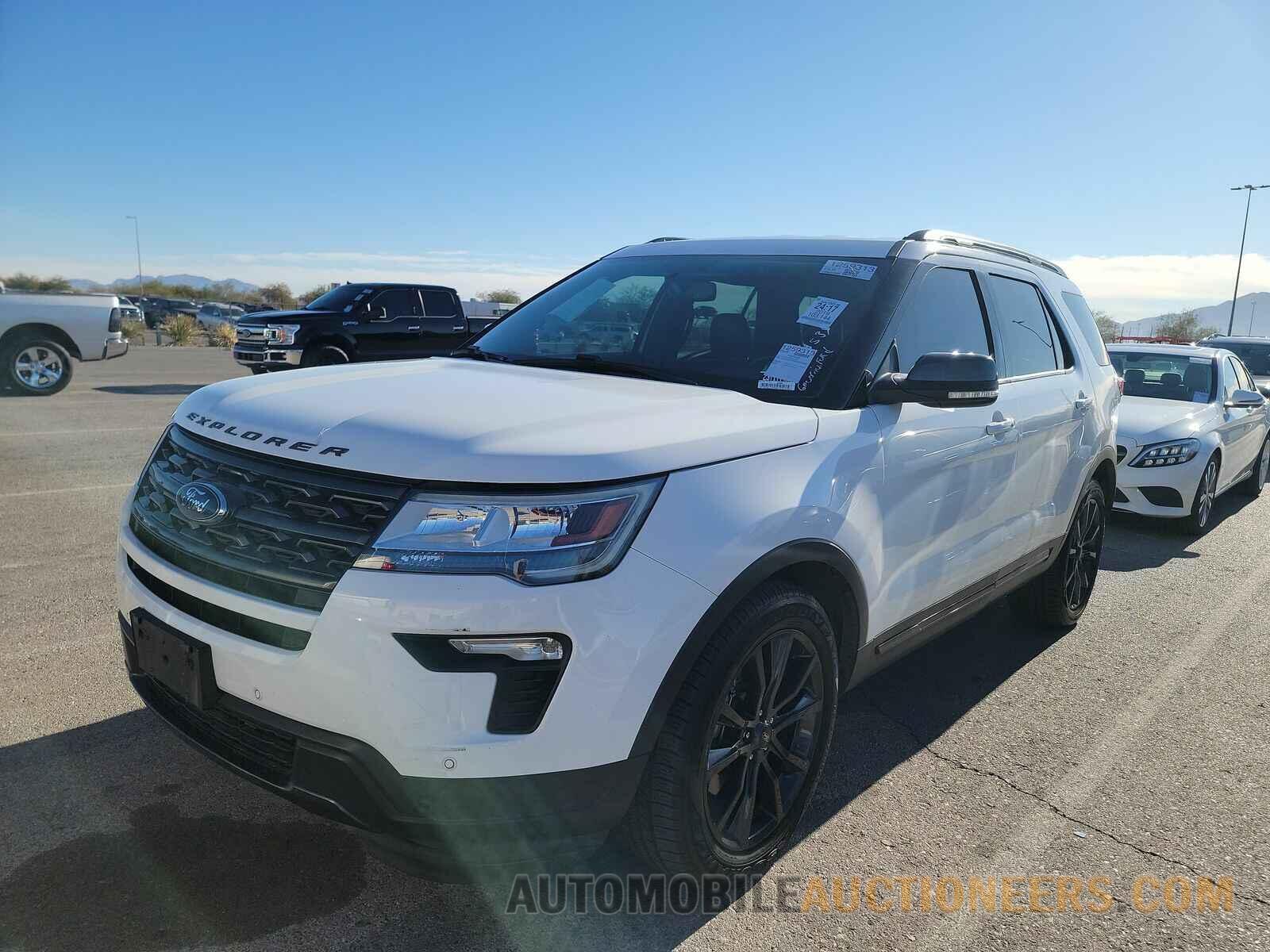 1FM5K7DH8KGB53983 Ford Explorer 2019