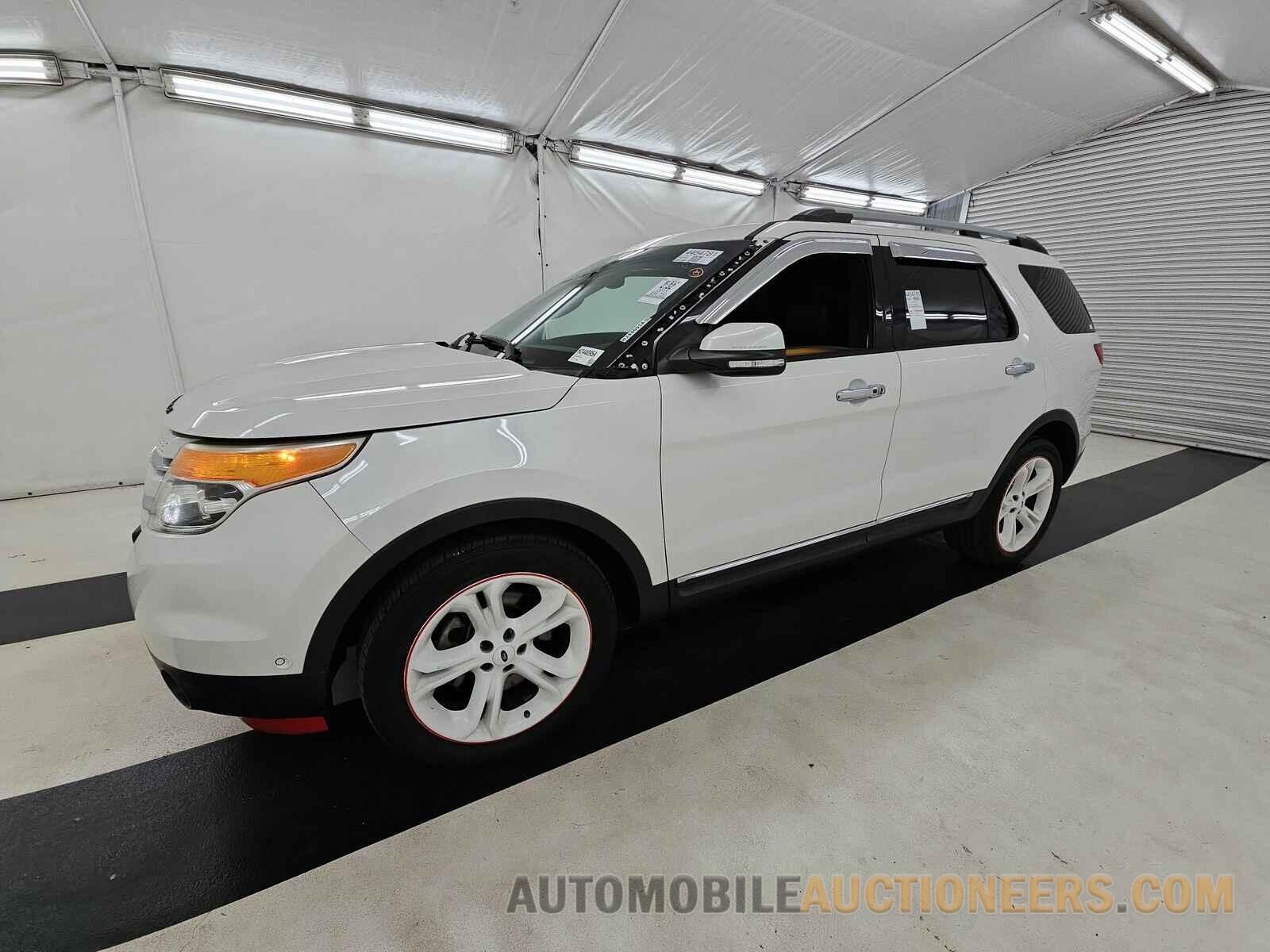 1FM5K7F81FGC06218 Ford Explorer 2015