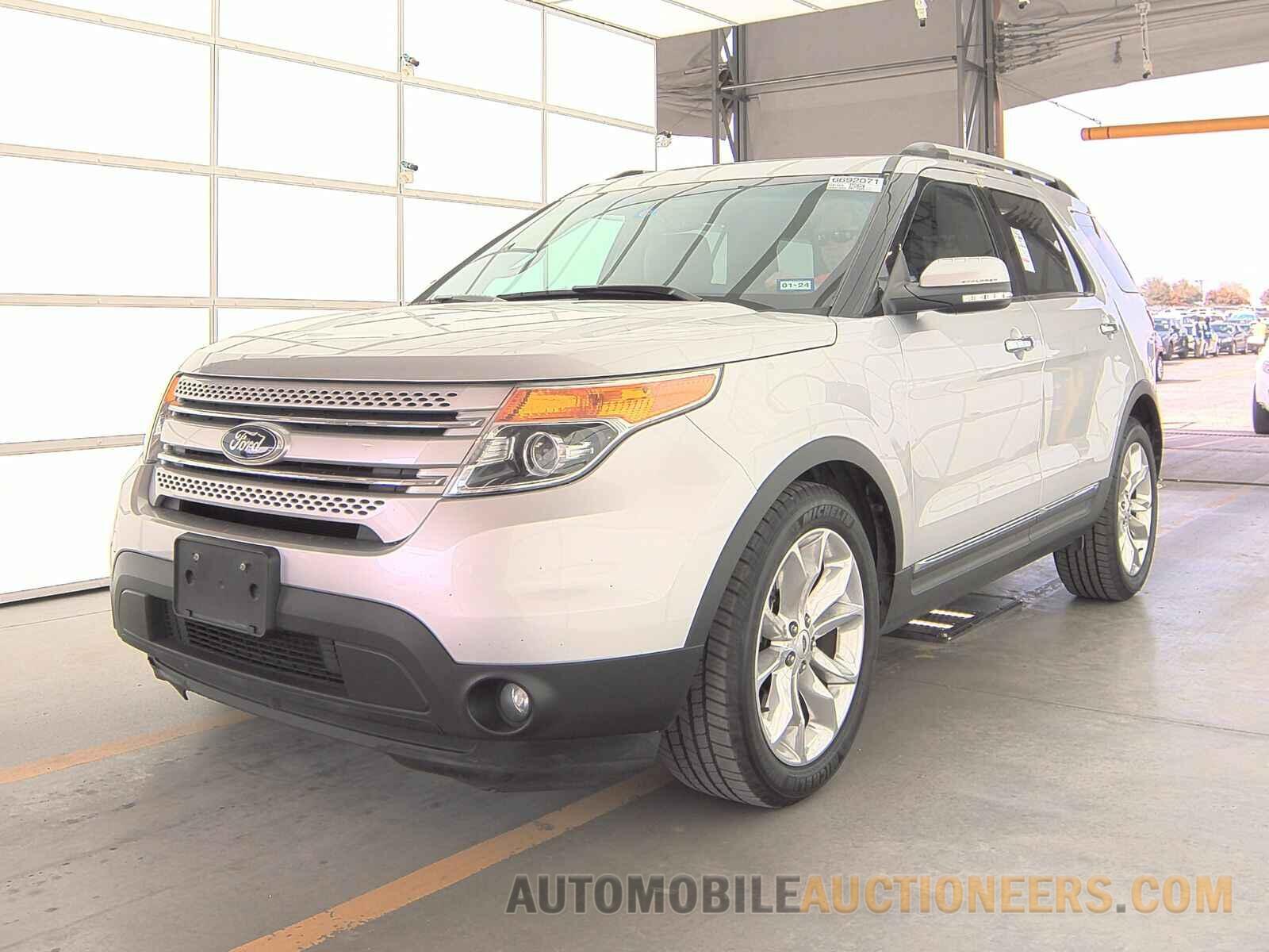 1FM5K7F89FGB96098 Ford Explorer 2015