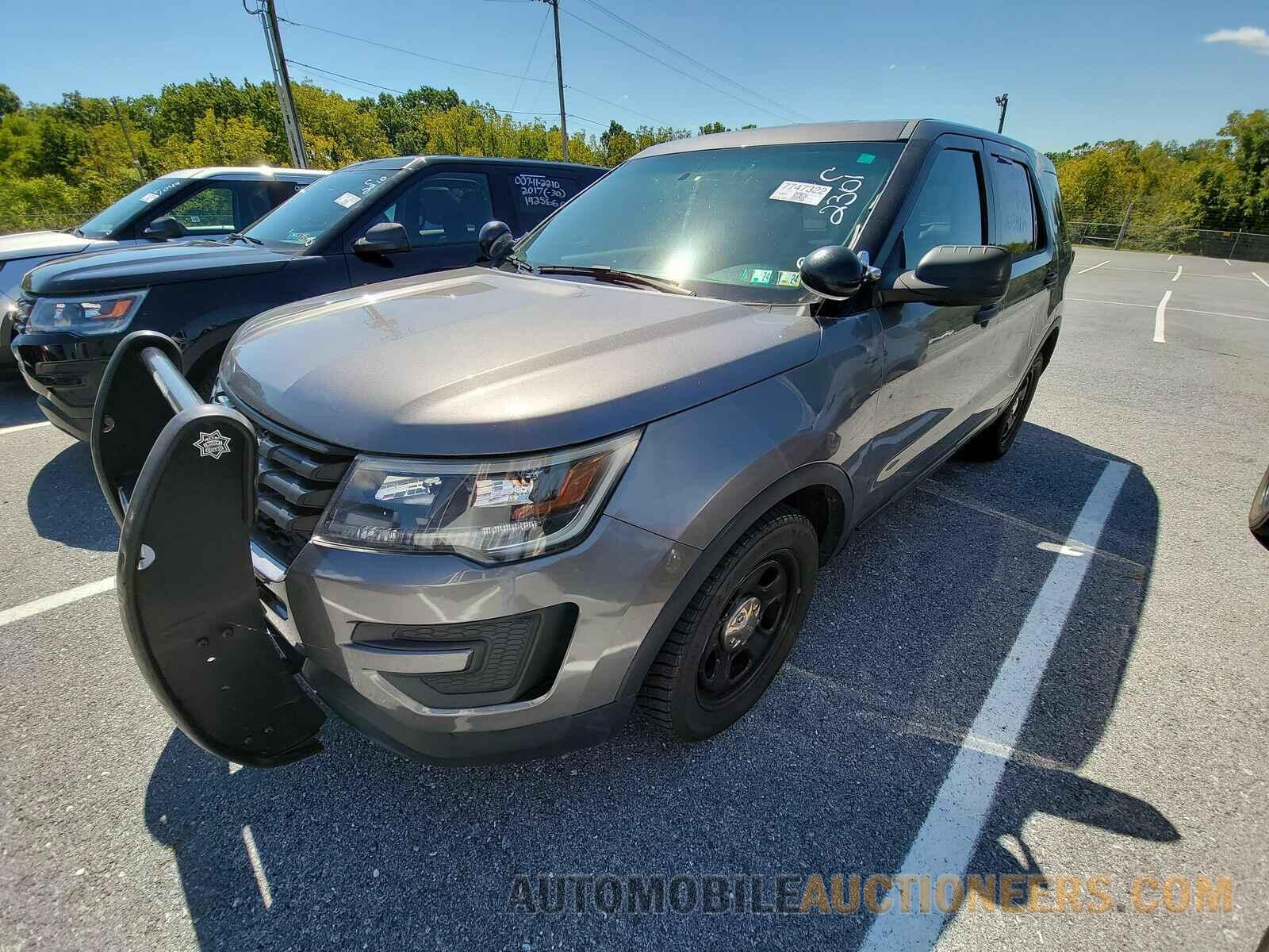 1FM5K8AR1HGE14365 Ford Police Interceptor 2017