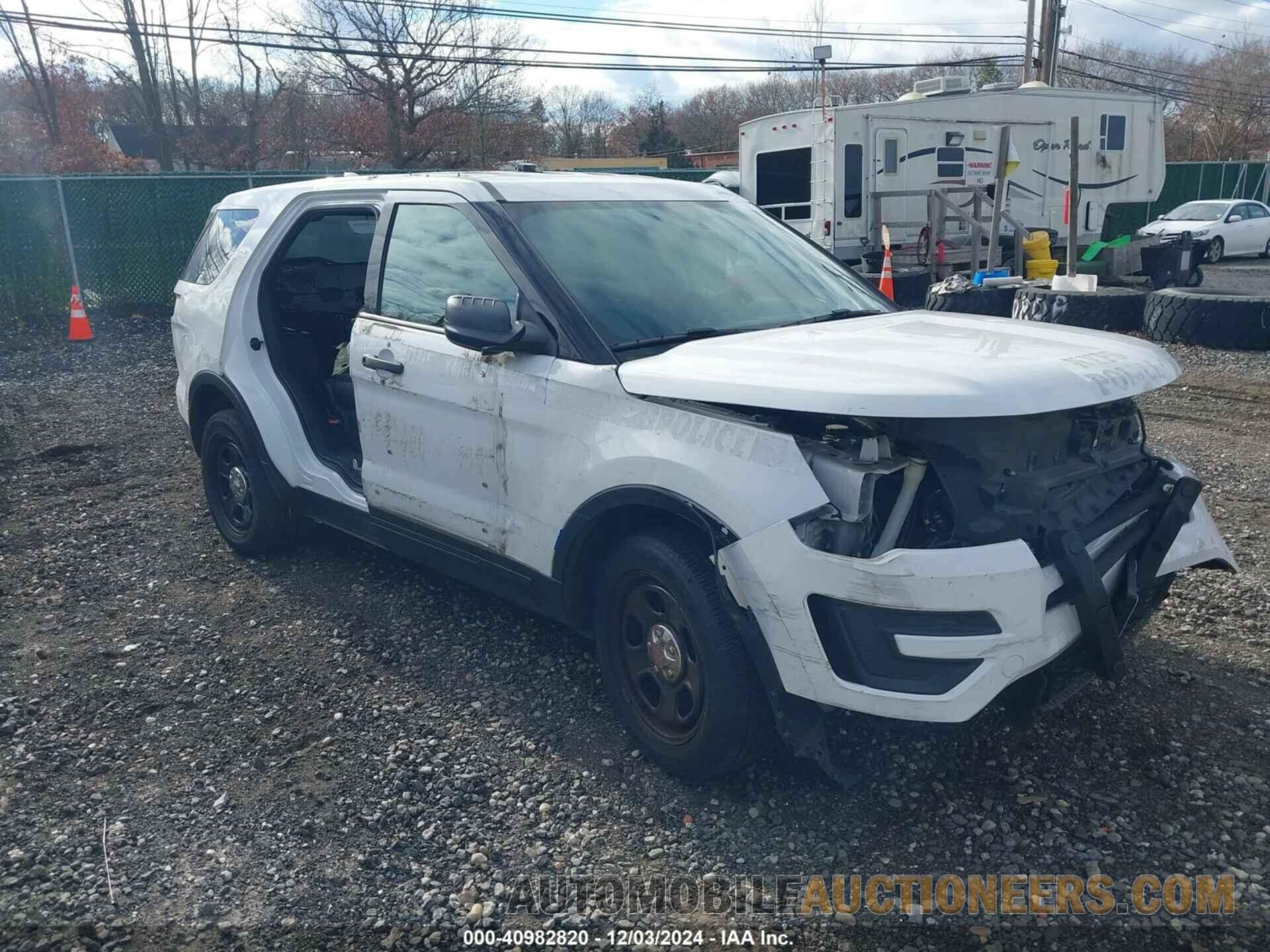 1FM5K8AR3HGE01018 FORD UTILITY POLICE INTERCEPTOR 2017