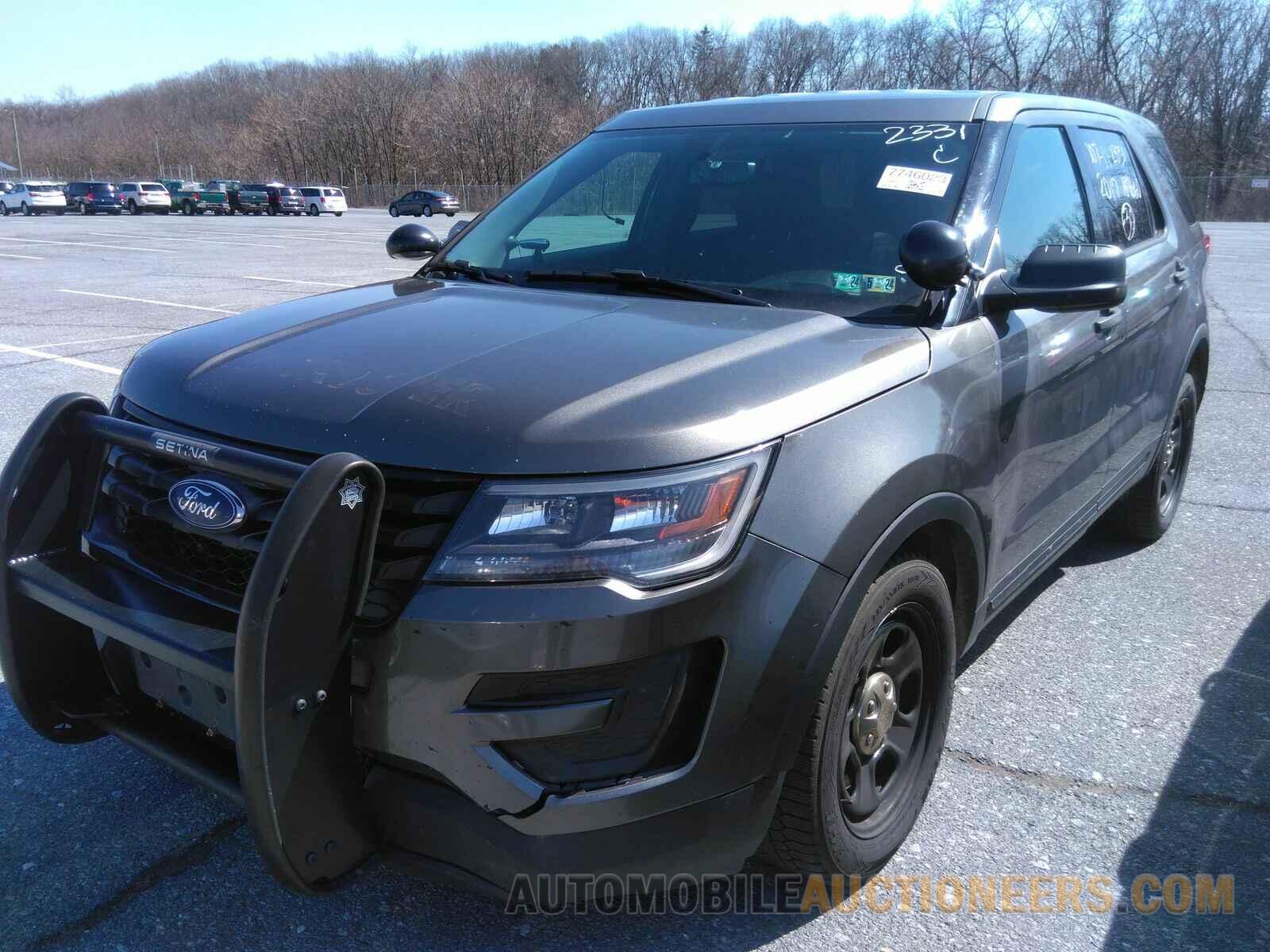 1FM5K8AR9HGE25744 Ford Police Interceptor 2017