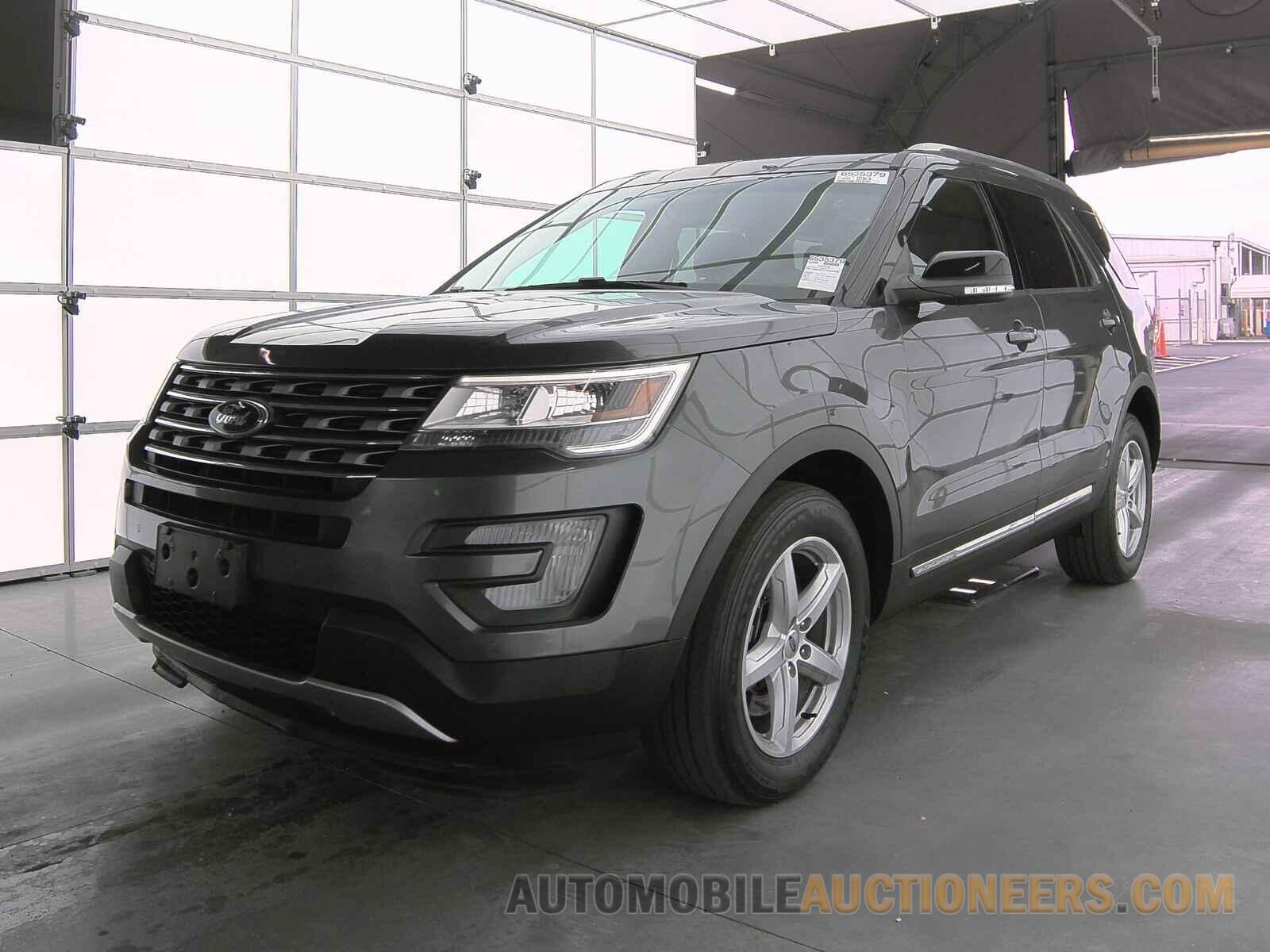 1FM5K8D80HGA25428 Ford Explorer 2017