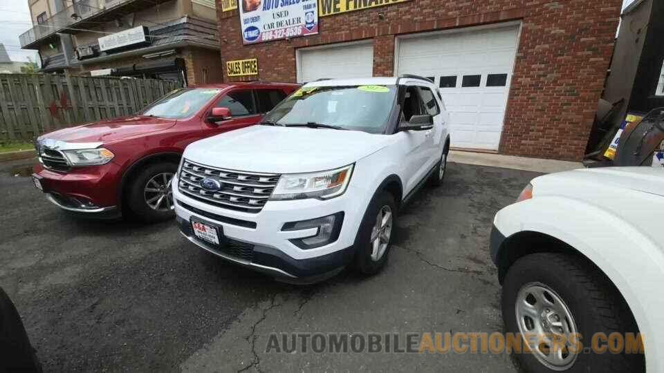 1FM5K8D80HGC45412 Ford Explorer 2017