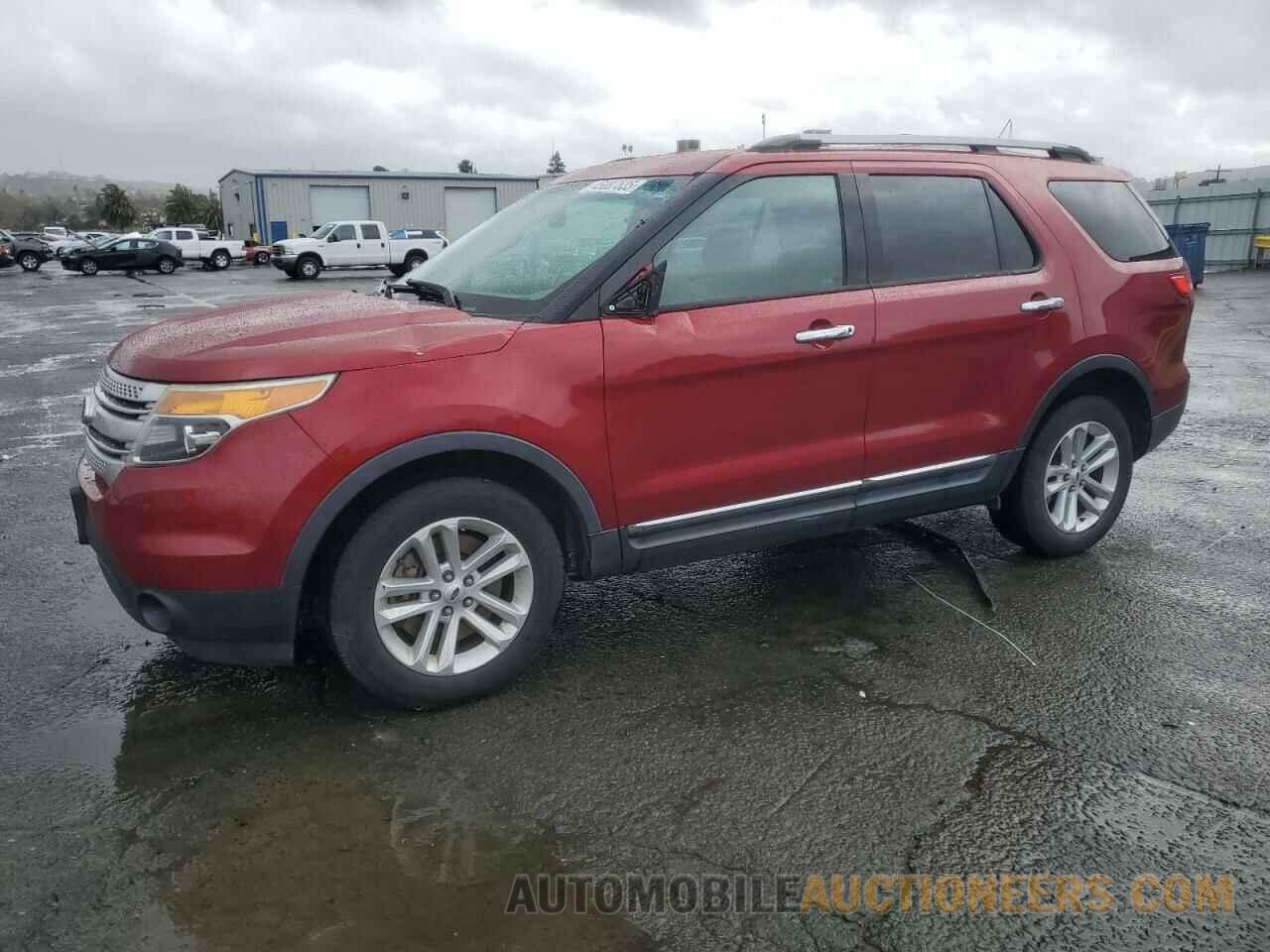 1FM5K8D82DGB40235 FORD EXPLORER 2013