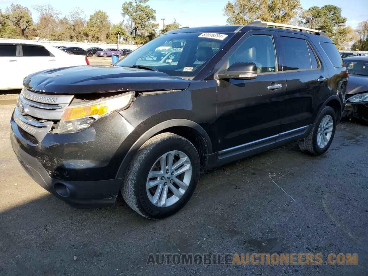 1FM5K8D82DGC92113 FORD EXPLORER 2013