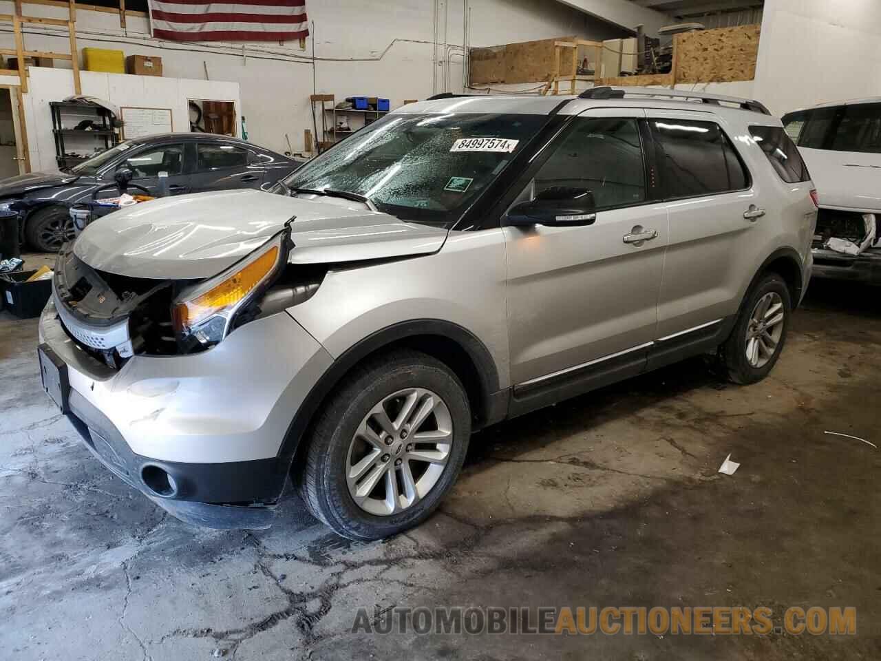 1FM5K8D82FGB05861 FORD EXPLORER 2015