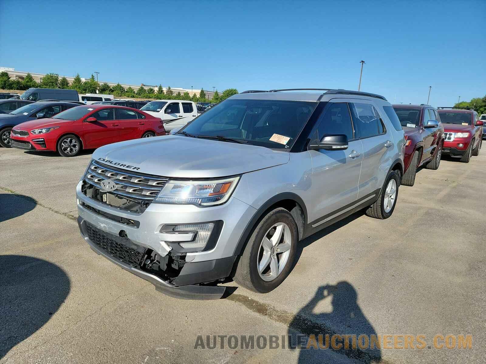 1FM5K8D82HGC88293 Ford Explorer 2017