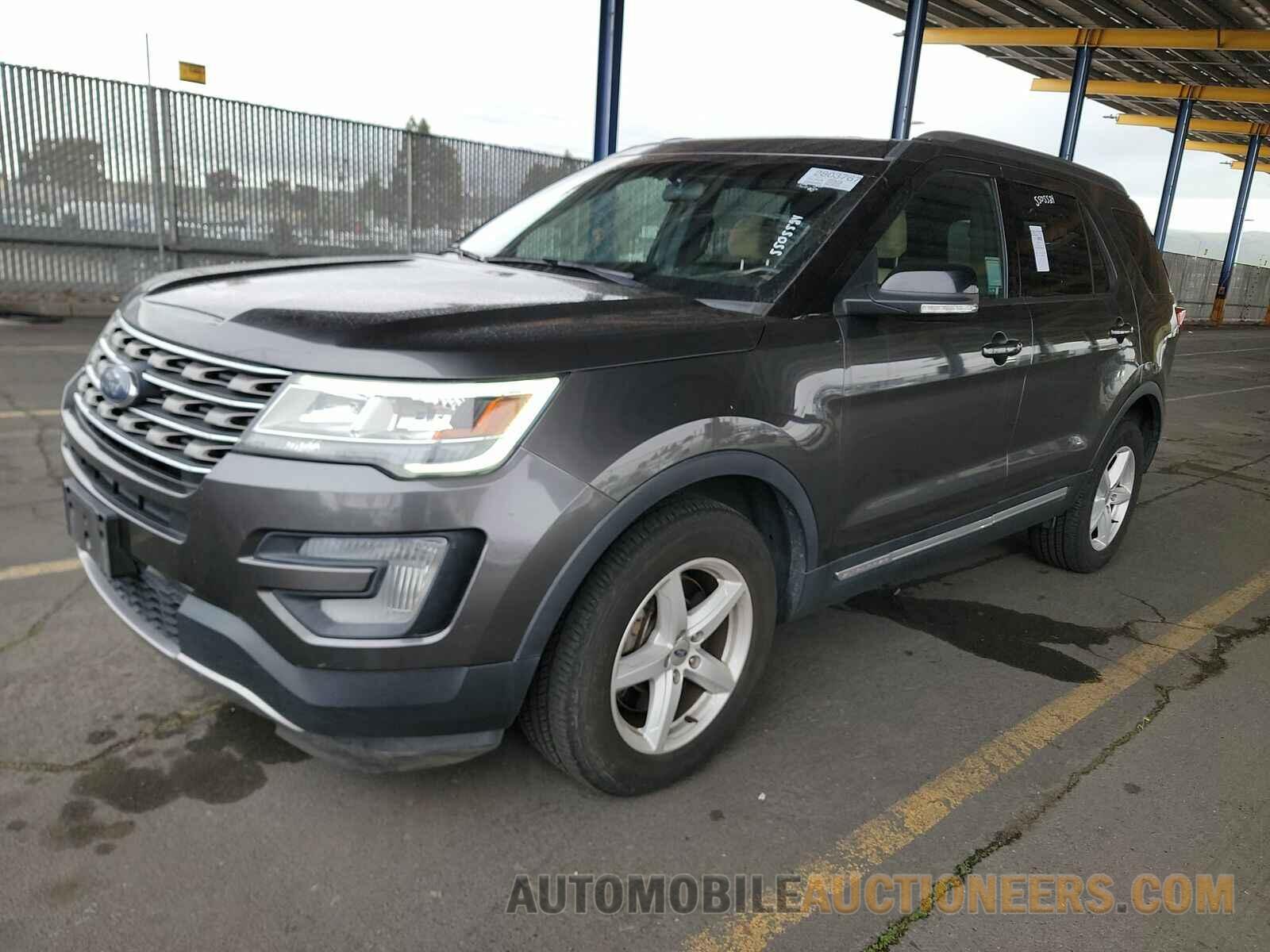 1FM5K8D83HGB56319 Ford Explorer 2017