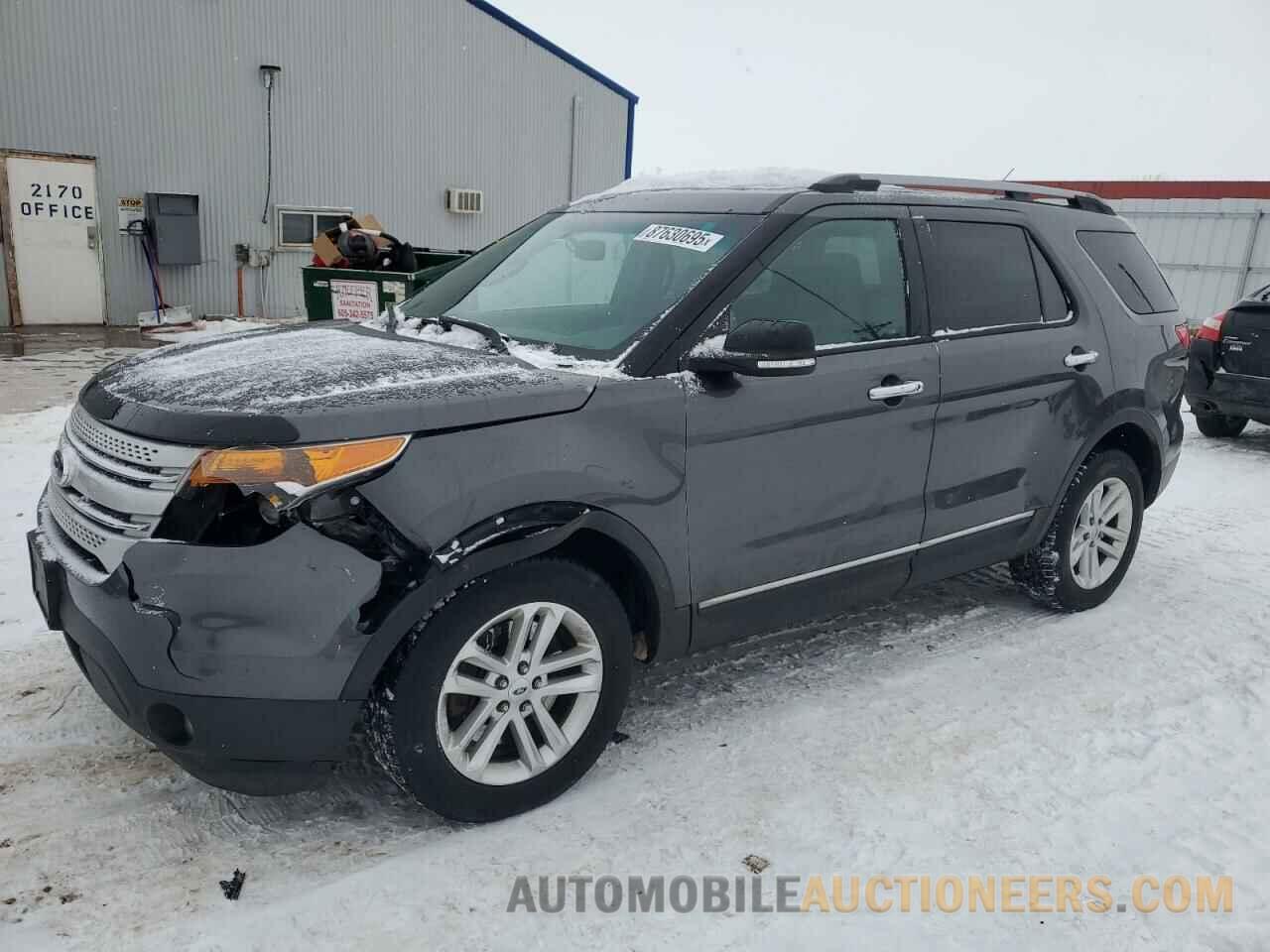 1FM5K8D86FGB21724 FORD EXPLORER 2015