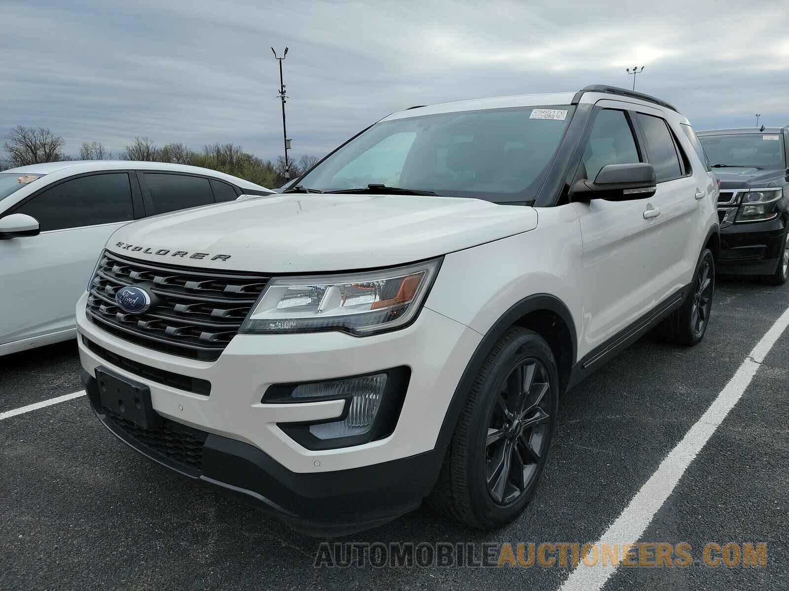 1FM5K8D87HGD33888 Ford Explorer 2017