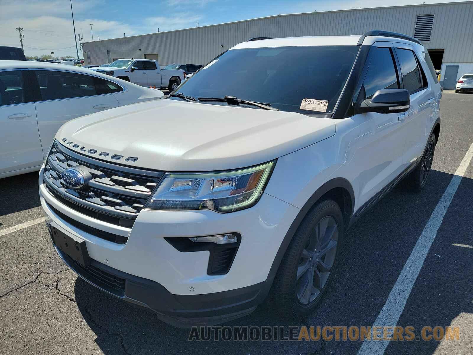 1FM5K8D87JGA38893 Ford Explorer 2018